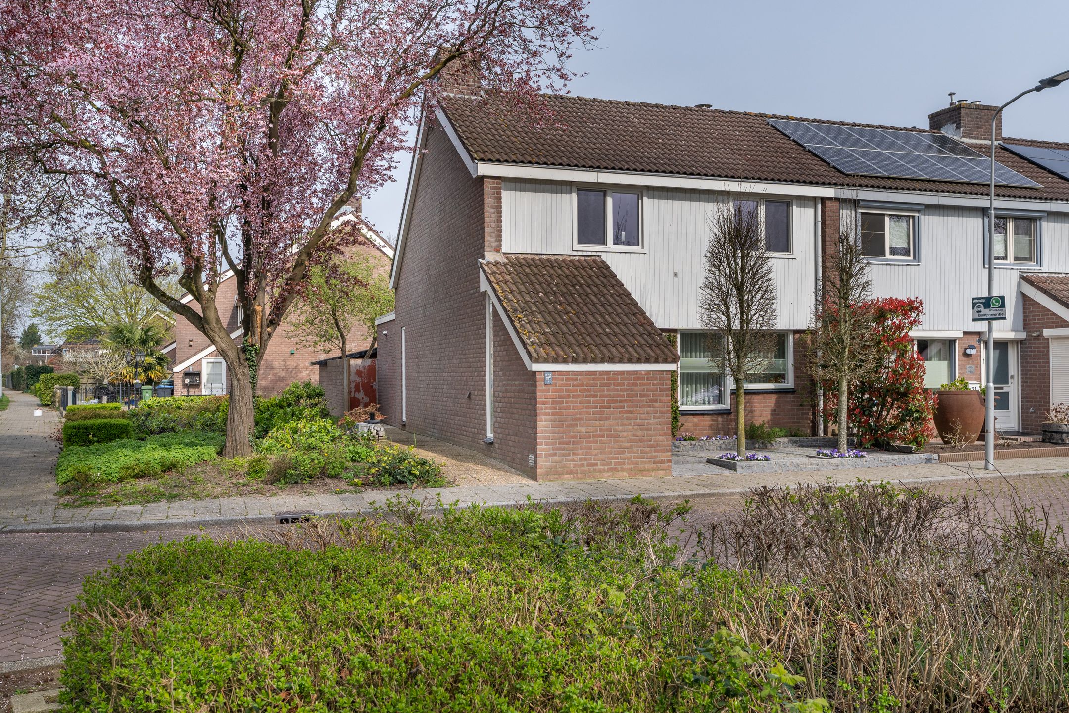 Foto van Tienhont 32, Zaltbommel