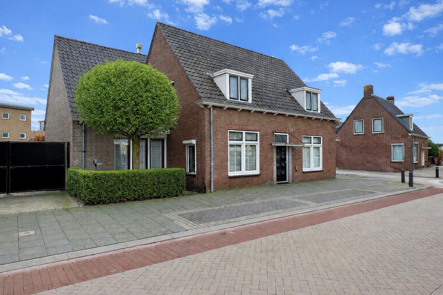 Foto van Voorstraat 23, Hedel