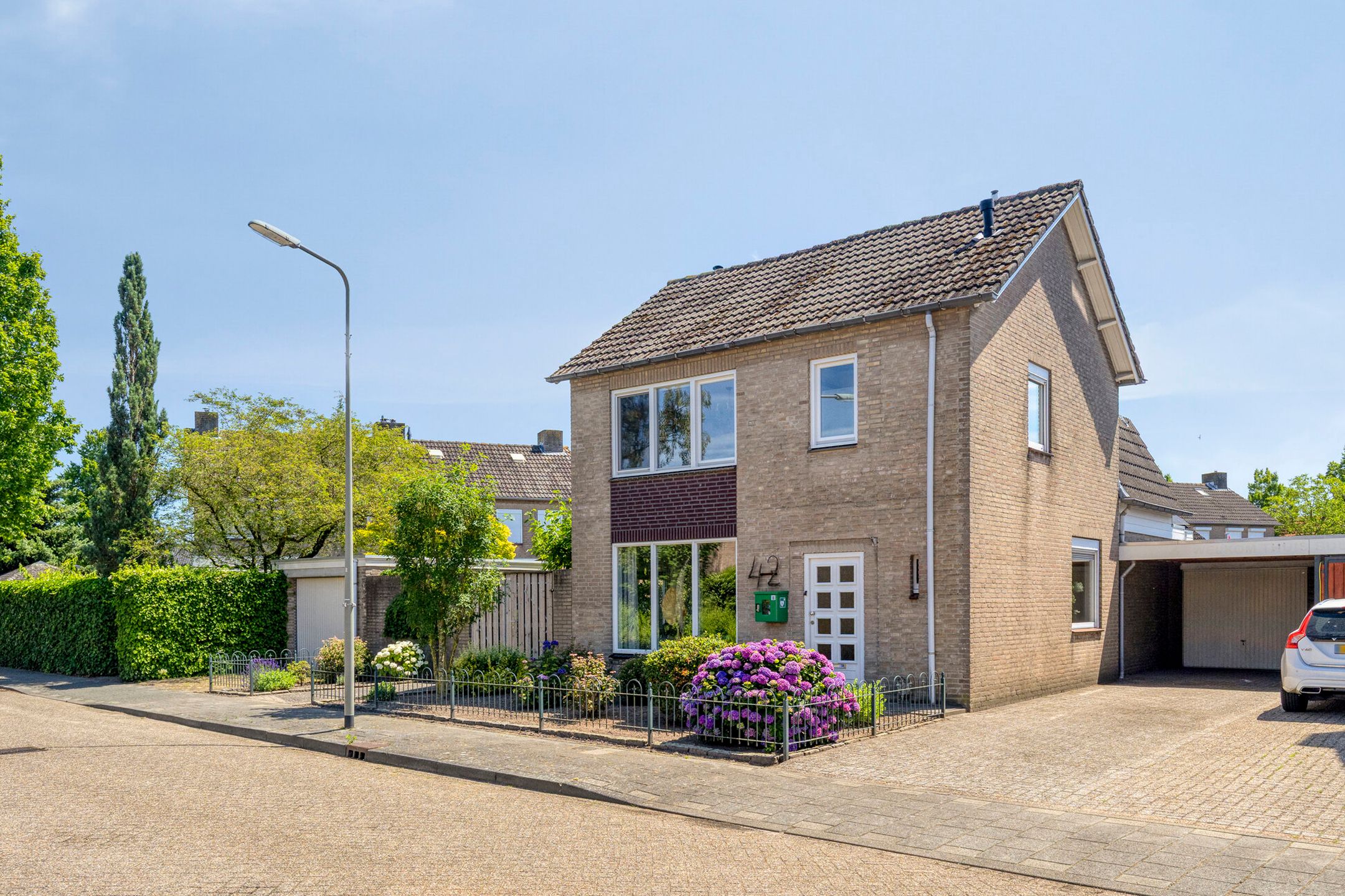 Foto van Simon van den Berghstraat 42, Geffen