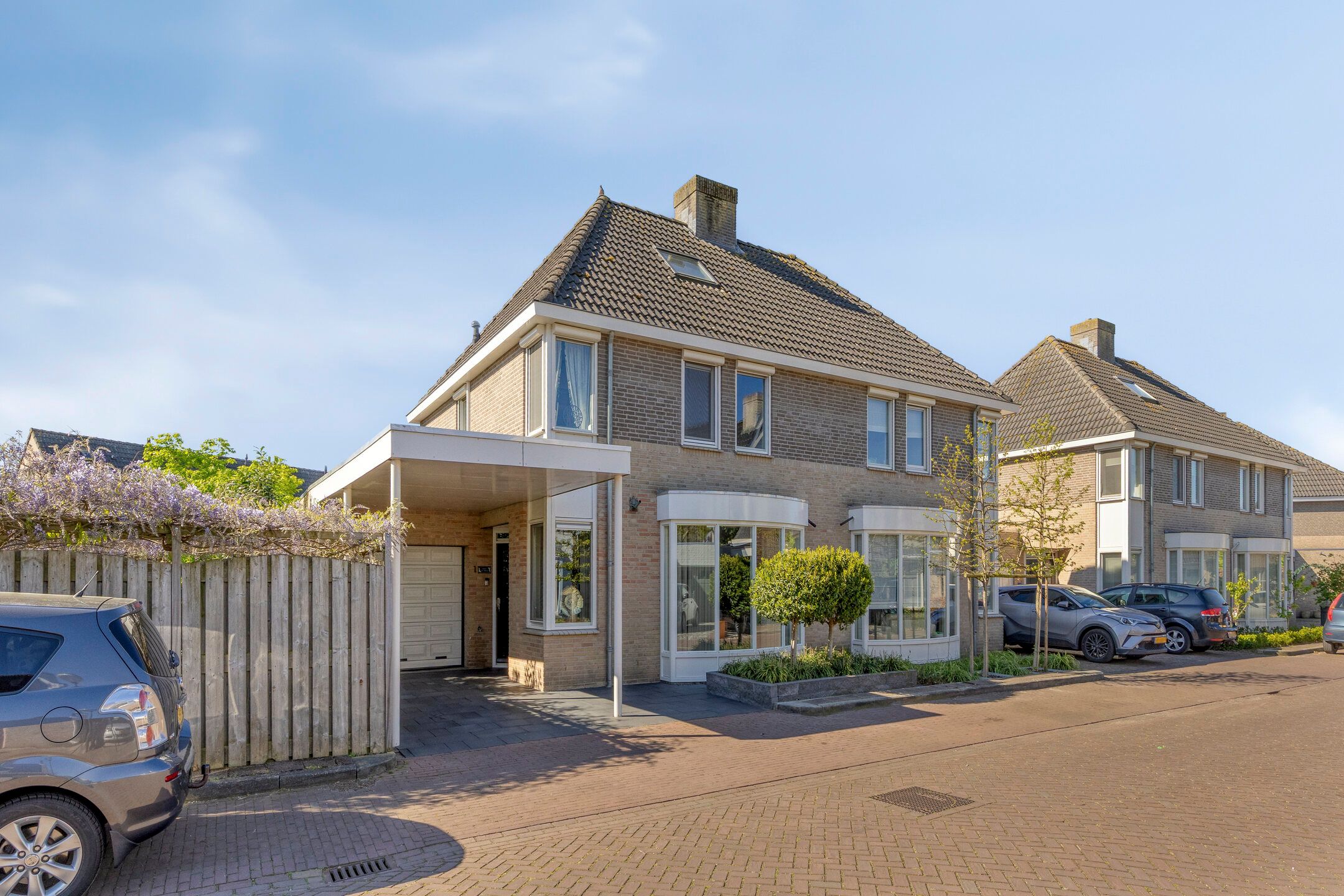 Foto van Jasmijn 1, Geffen