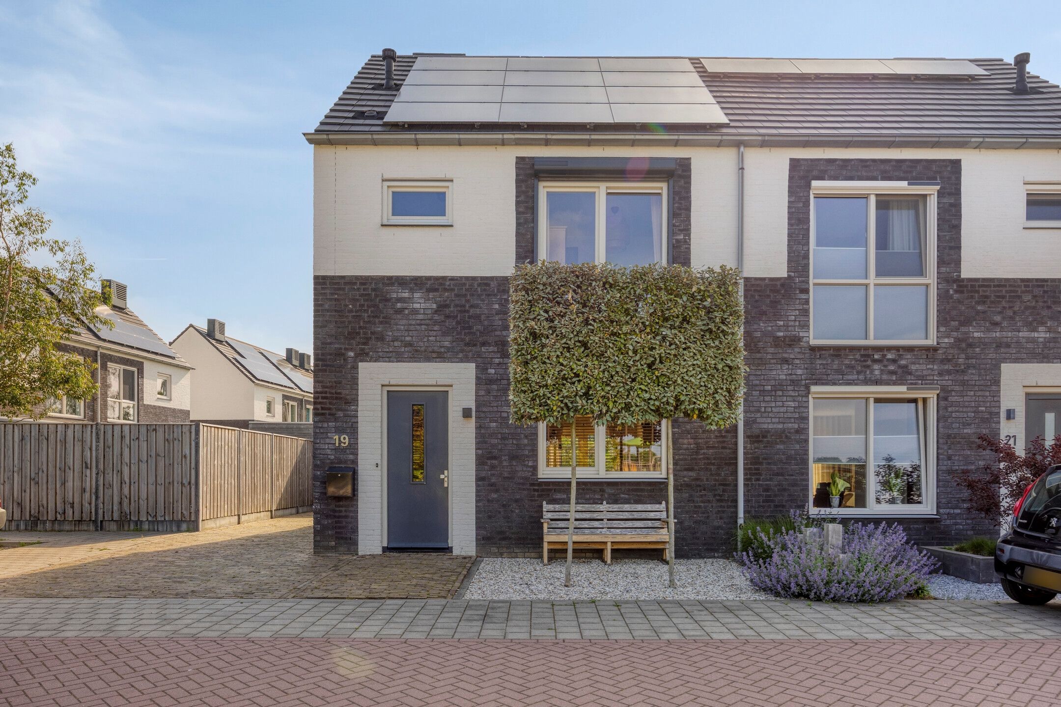 Foto van Pastoor Suijsstraat 19, Katwijk (NB)