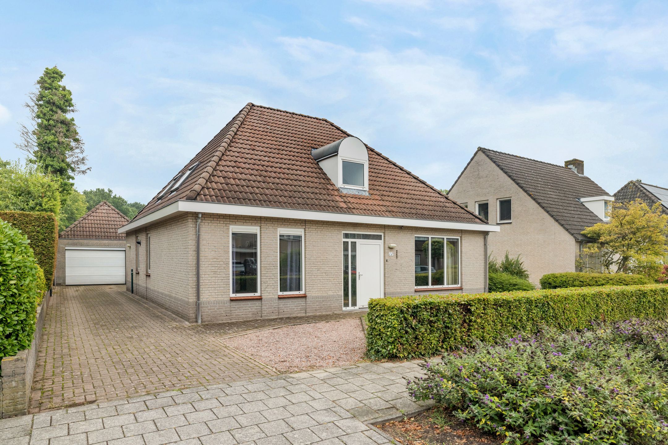 Foto van Buizerd 95, Veldhoven
