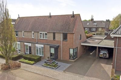 Foto van Van Tuijlhof 8, Duizel