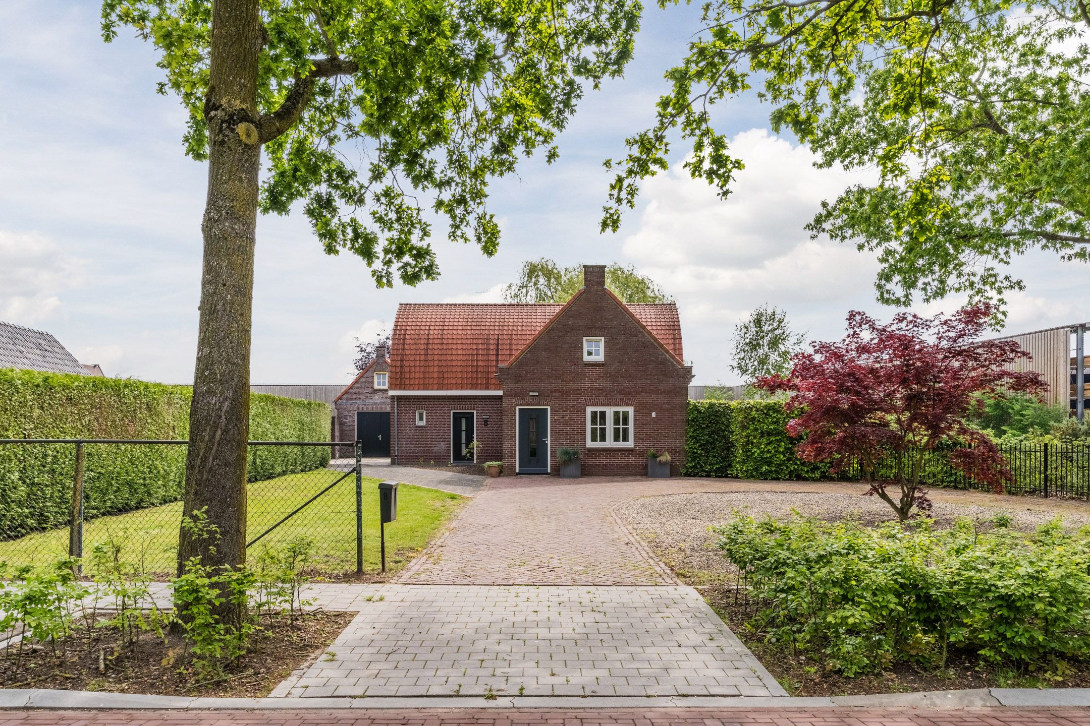 Foto van Hoofdstraat 8, Hoogeloon