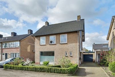 Foto van Burgemeester Magneestraat 10, Luyksgestel