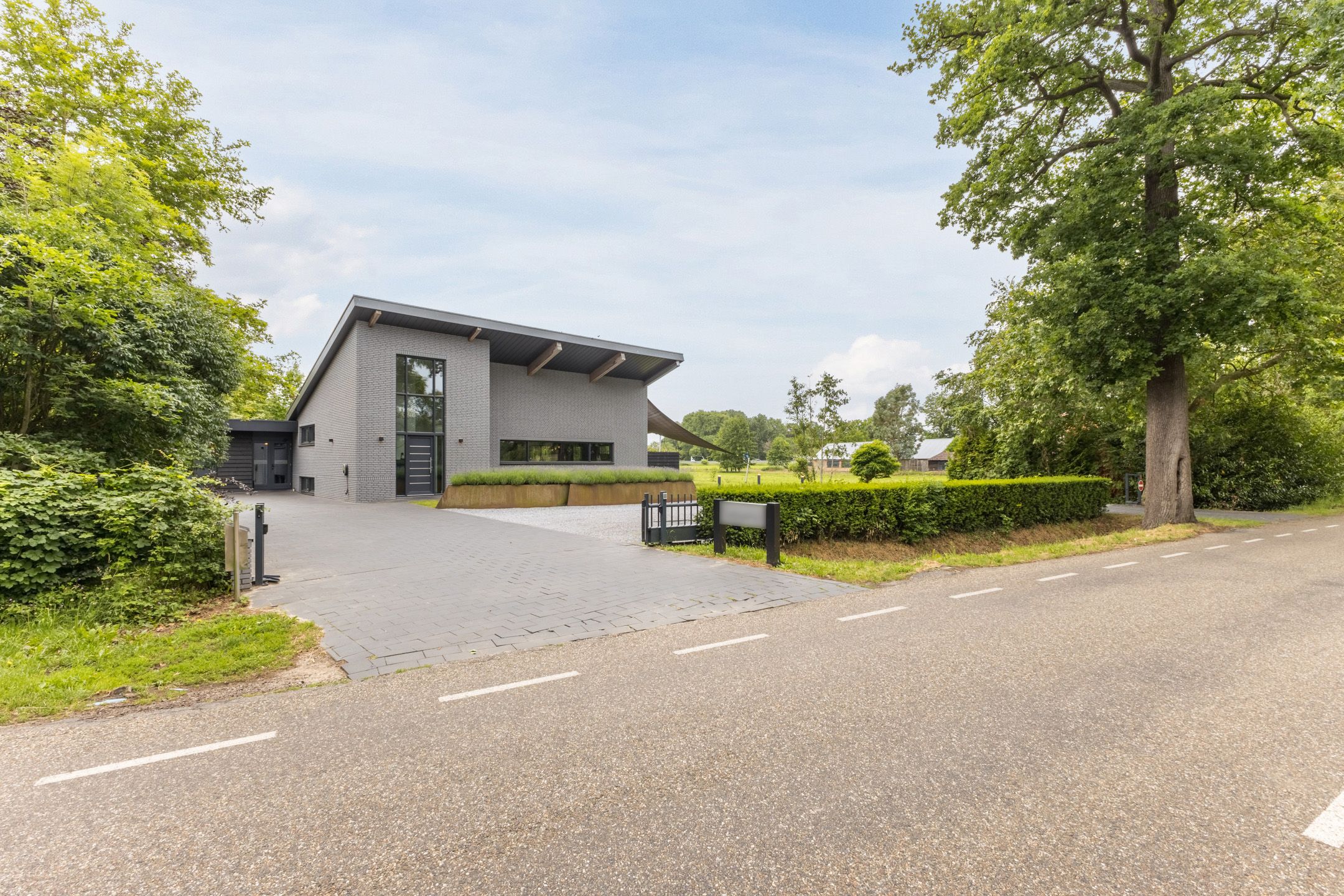 Foto van Zevenhuizen 6, Leende