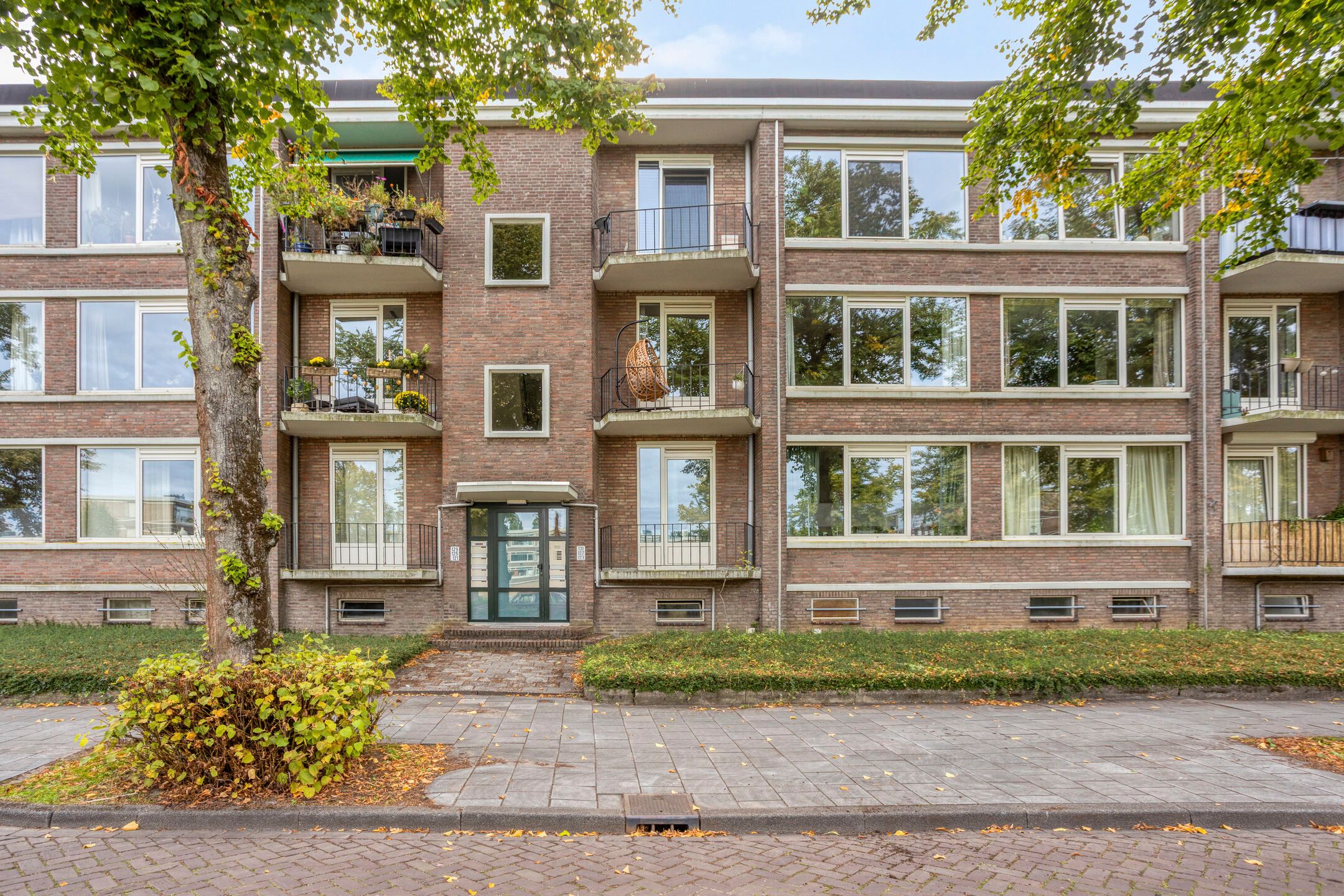Foto van Karel de Grotelaan 127, Eindhoven