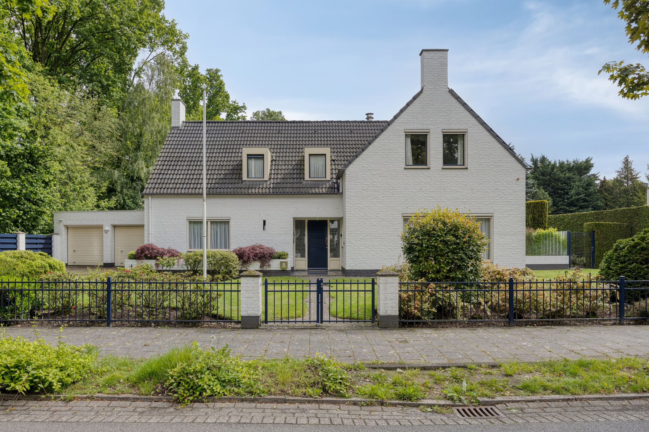 Foto van Verzetsheldenlaan 8, Eindhoven