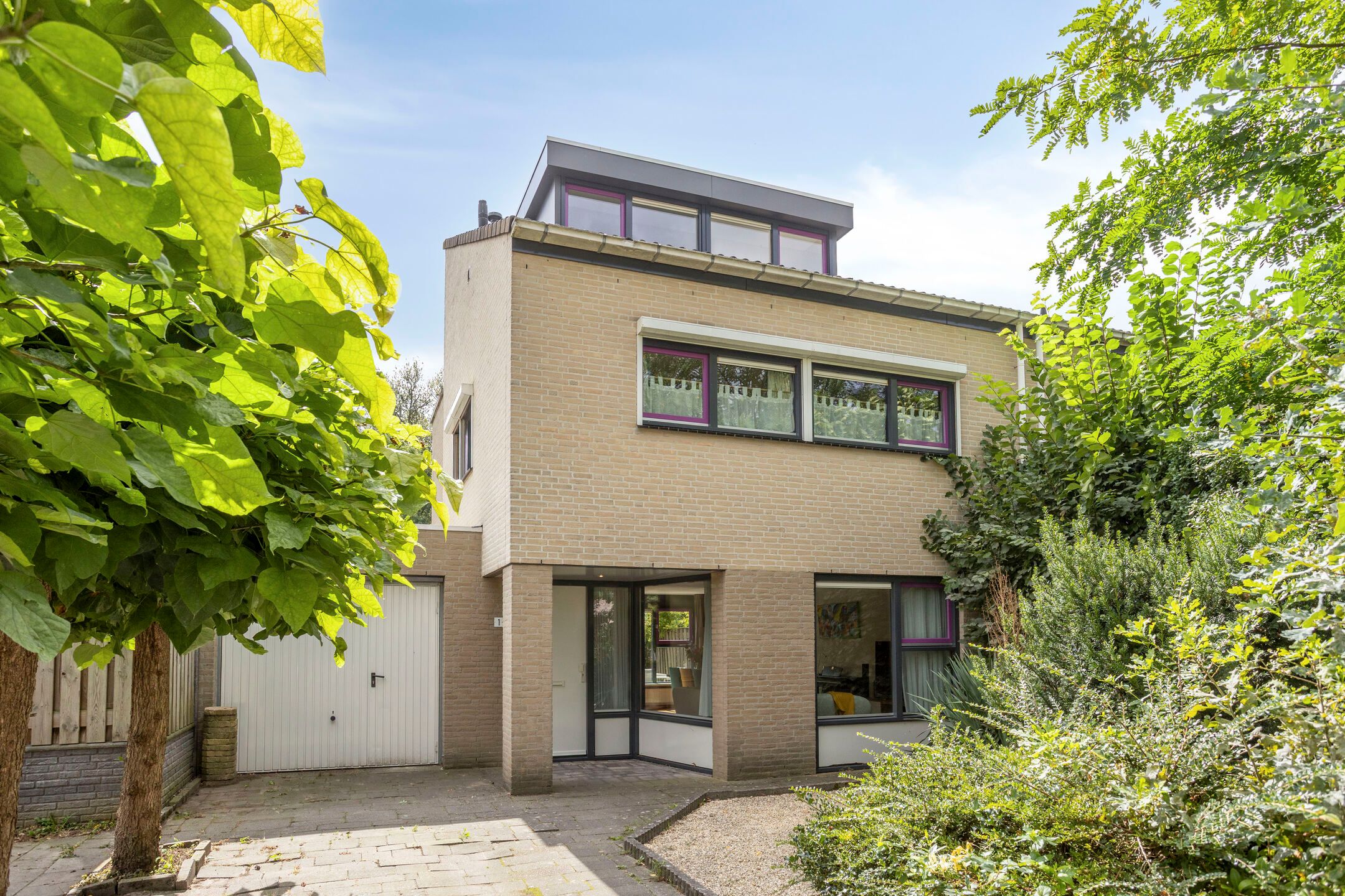 Foto van Elsenestraat 1, Eindhoven