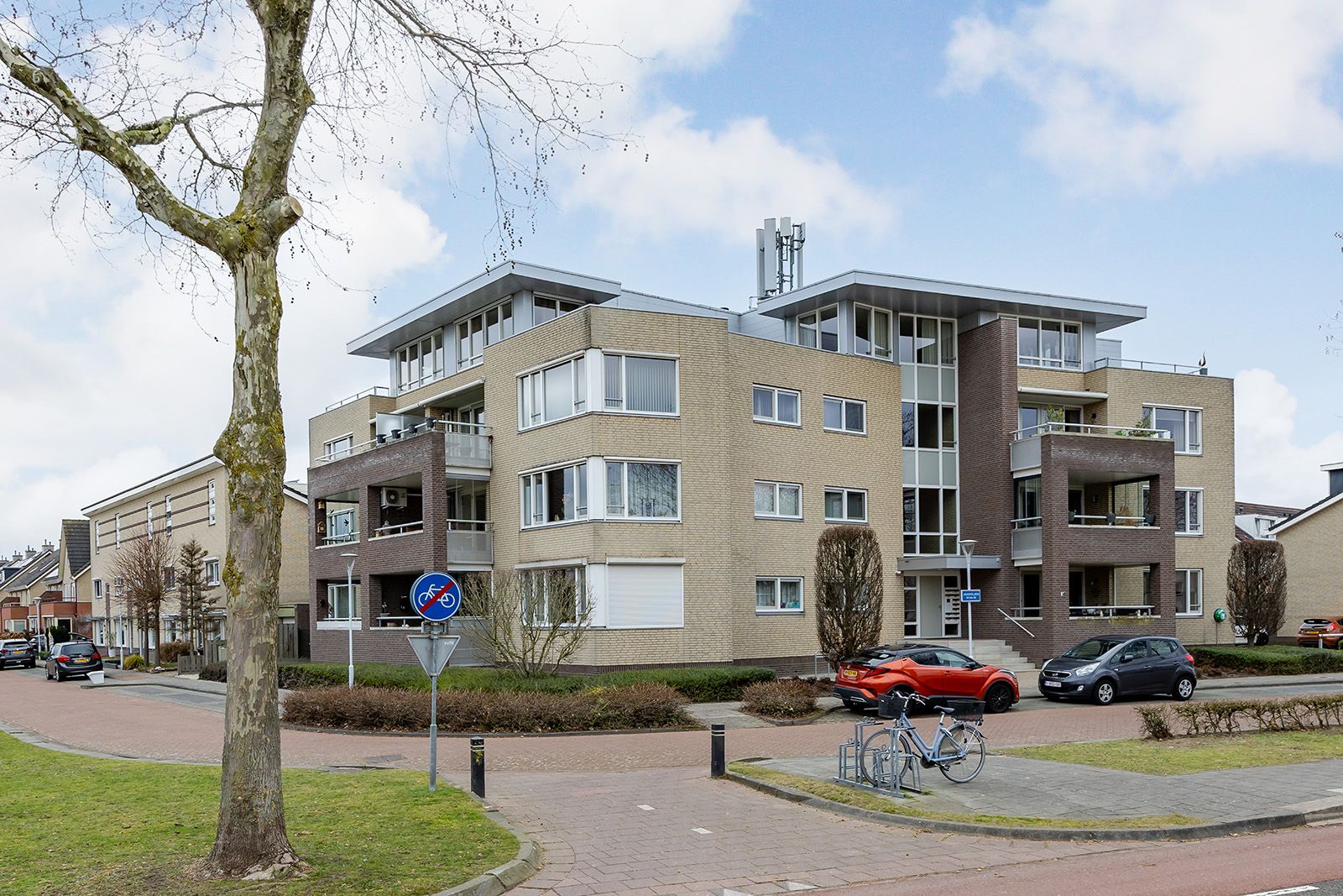 Foto van Jaagvelden 48, Best