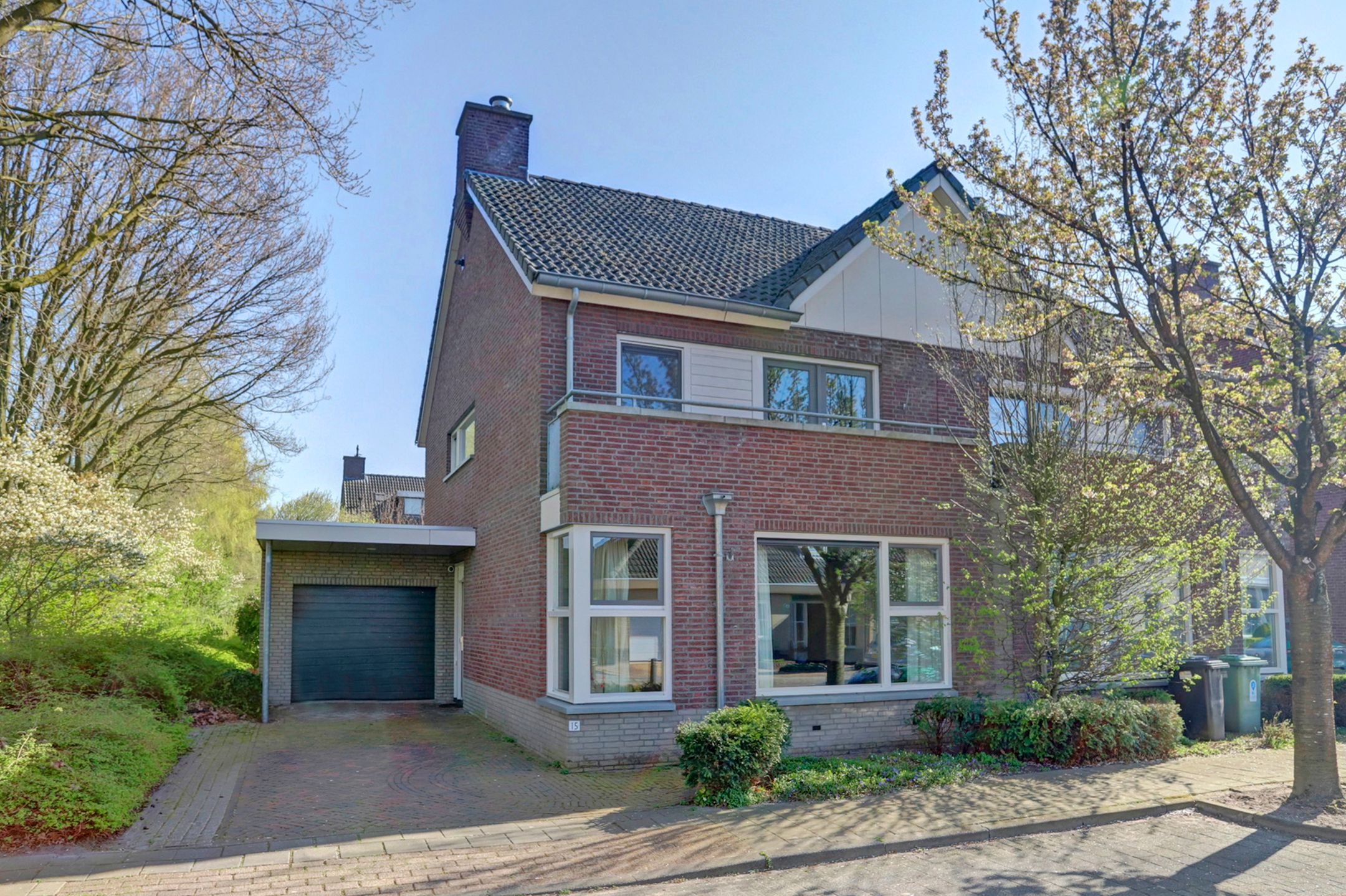 Foto van Strovelden 15, Best