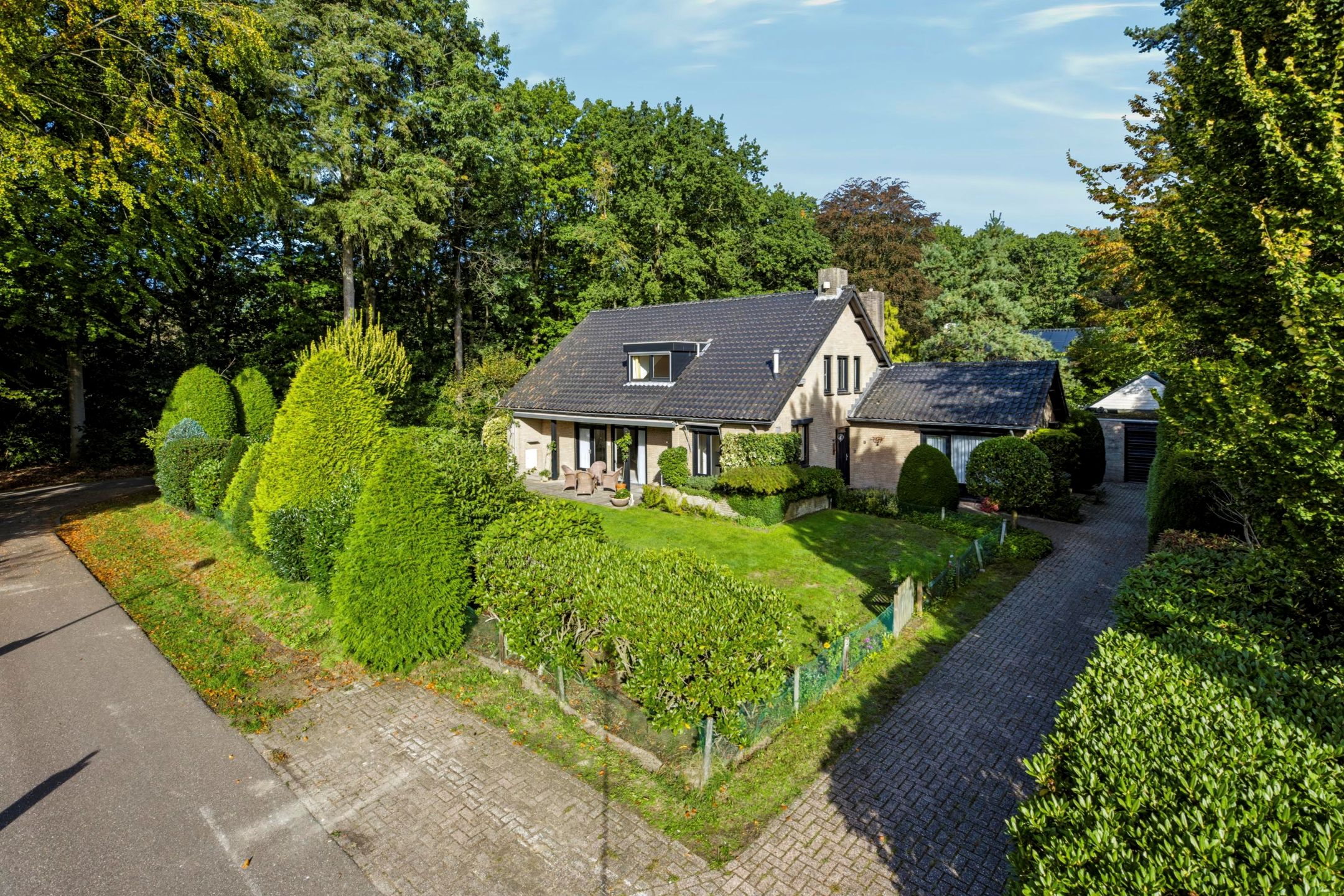 Foto van Dresdenlaan 8, Son en Breugel