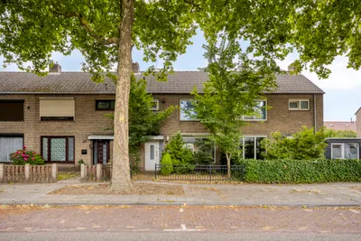 Foto van Paulus Potterlaan 27, Helmond