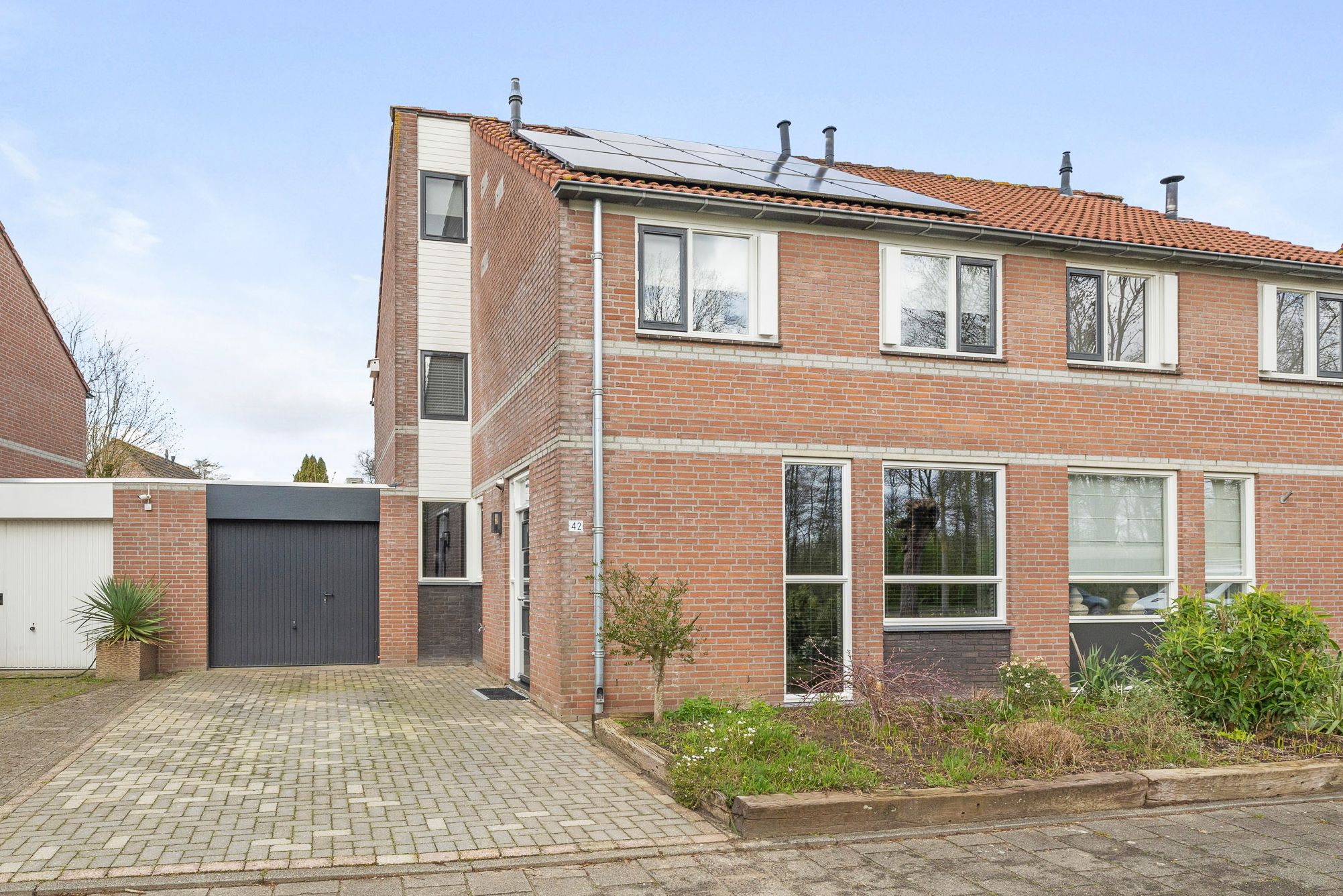 Foto van Kaukasus 42, Helmond