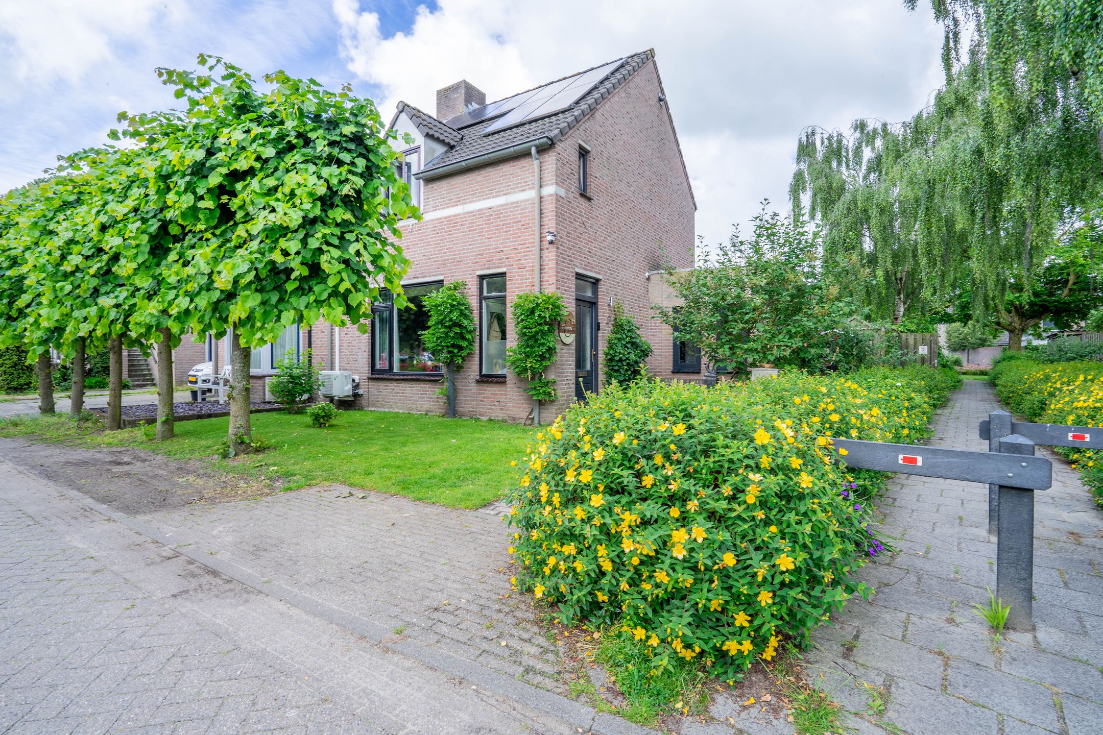 Foto van Klimroosstraat 22, Bakel