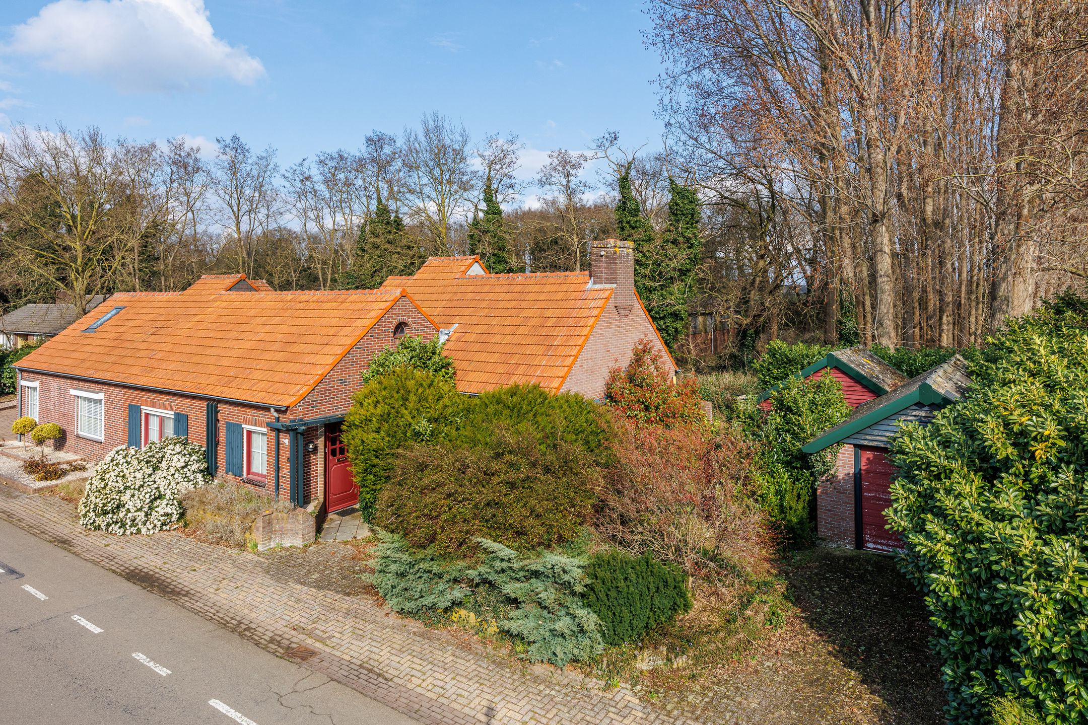 Foto van Aijenseweg 13, Bergen (LI)