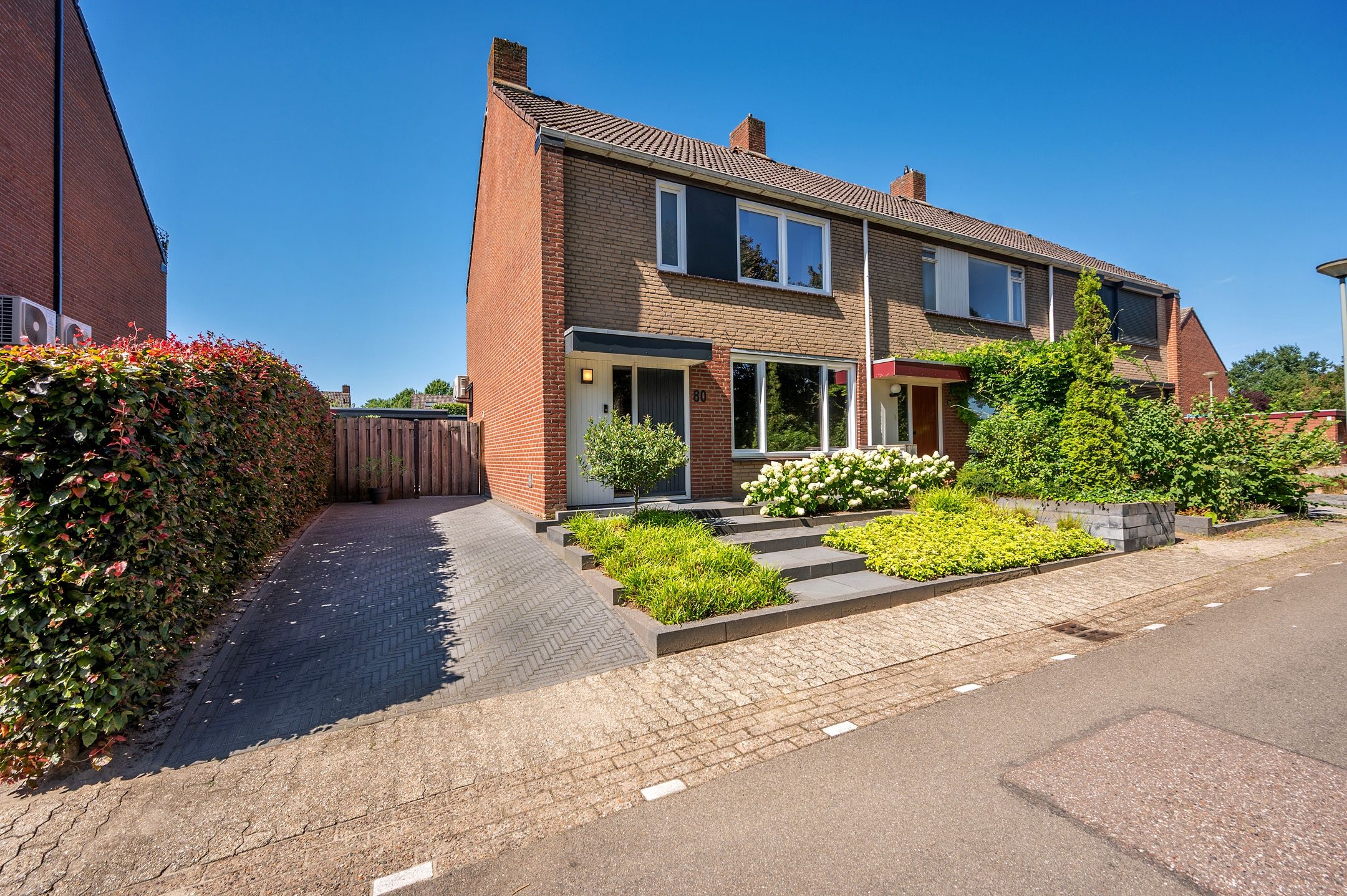 Foto van Burg van Leentstraat 80, Grubbenvorst