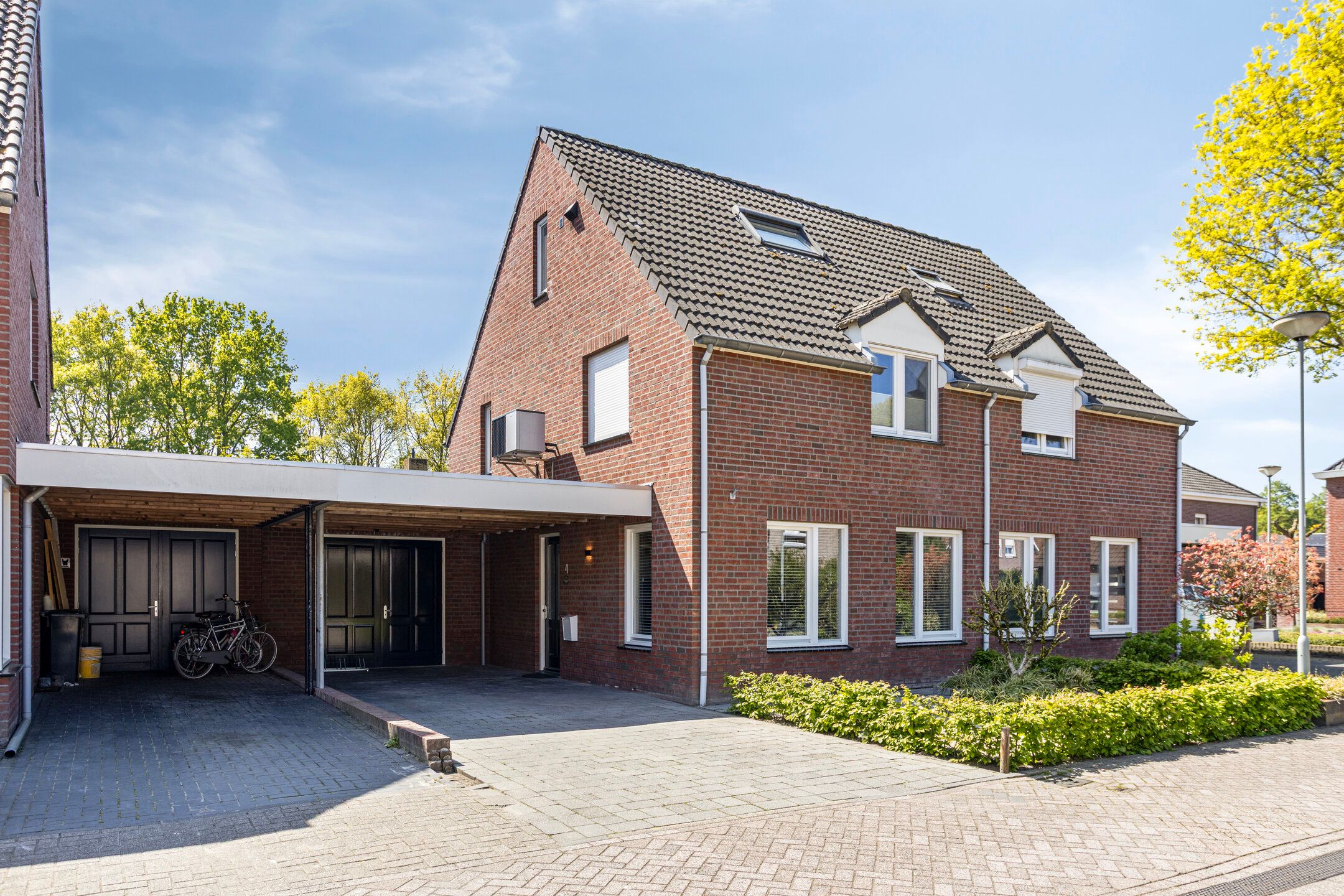 Foto van Berkenhof 4, Grashoek