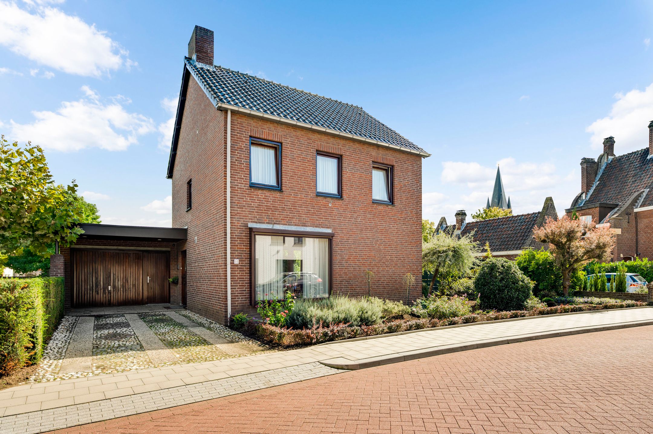 Foto van Akkerwal 14, Thorn