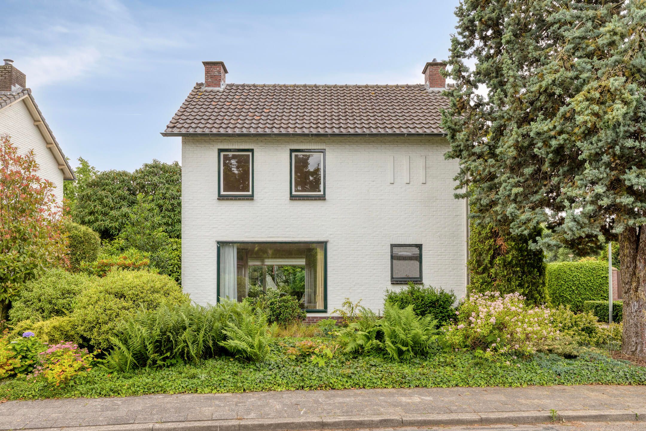 Foto van Bernhardstraat 12, Nederweert
