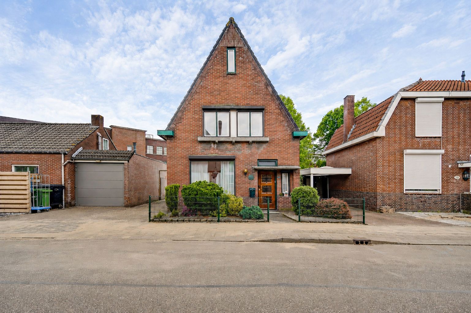 Foto van Burg. Vullersstraat 20, Nederweert