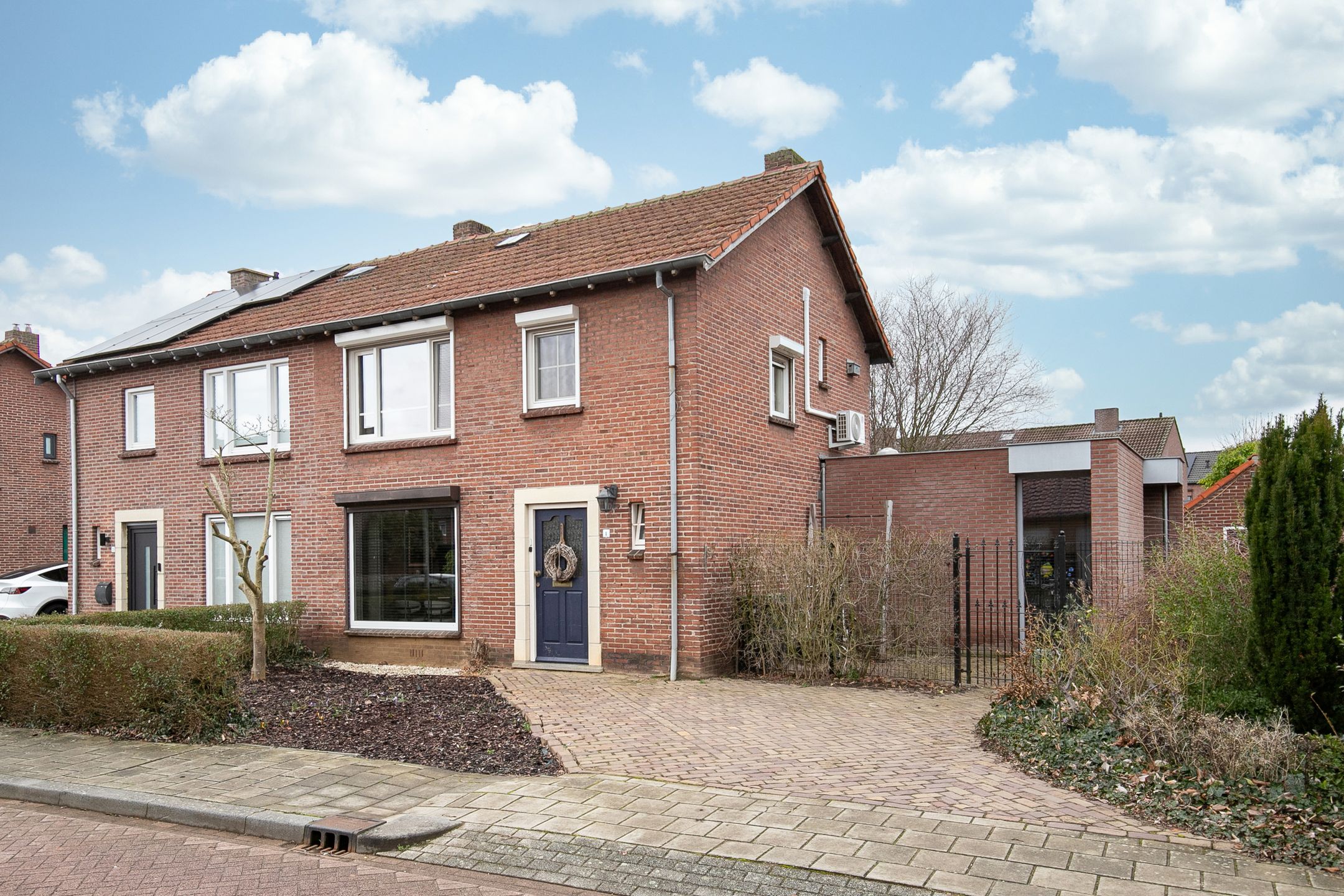 Foto van Meidoornlaan 1, Roermond