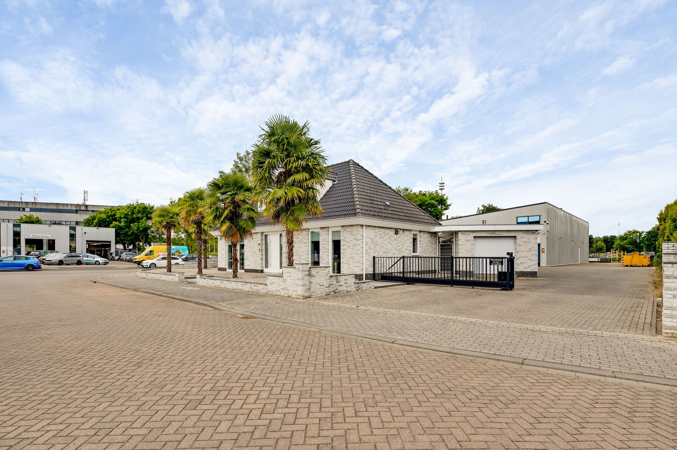 Foto van Oosthoven 1, Roermond