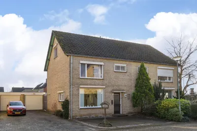 Foto van Dovenetel 21, Haelen