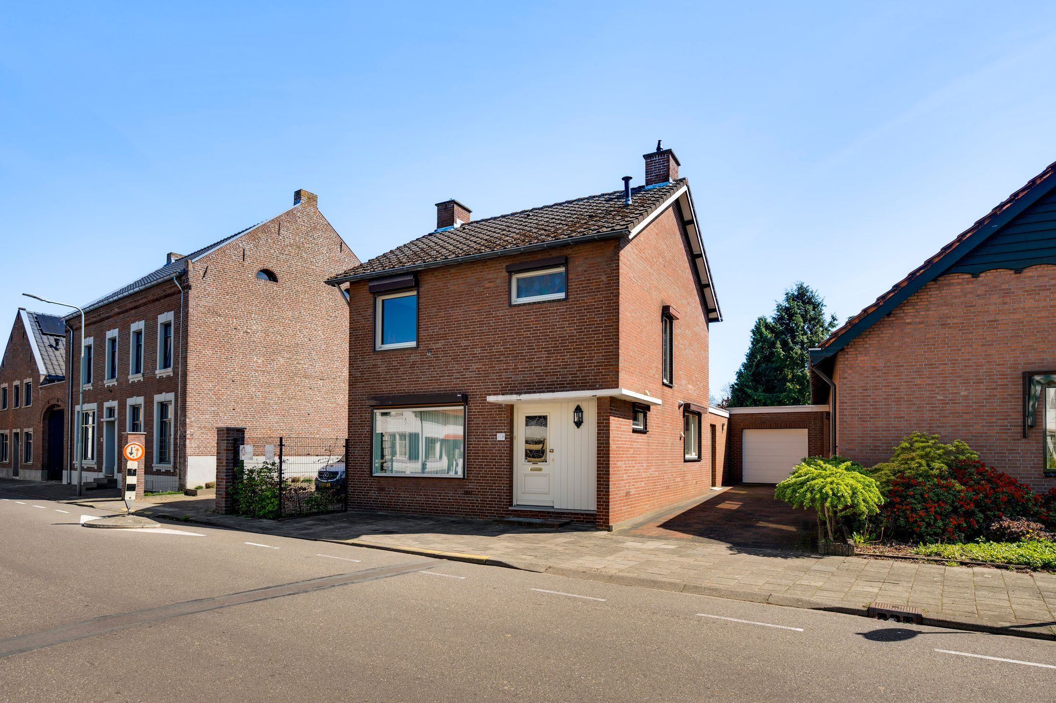 Foto van Maasheuvel 37, Roosteren