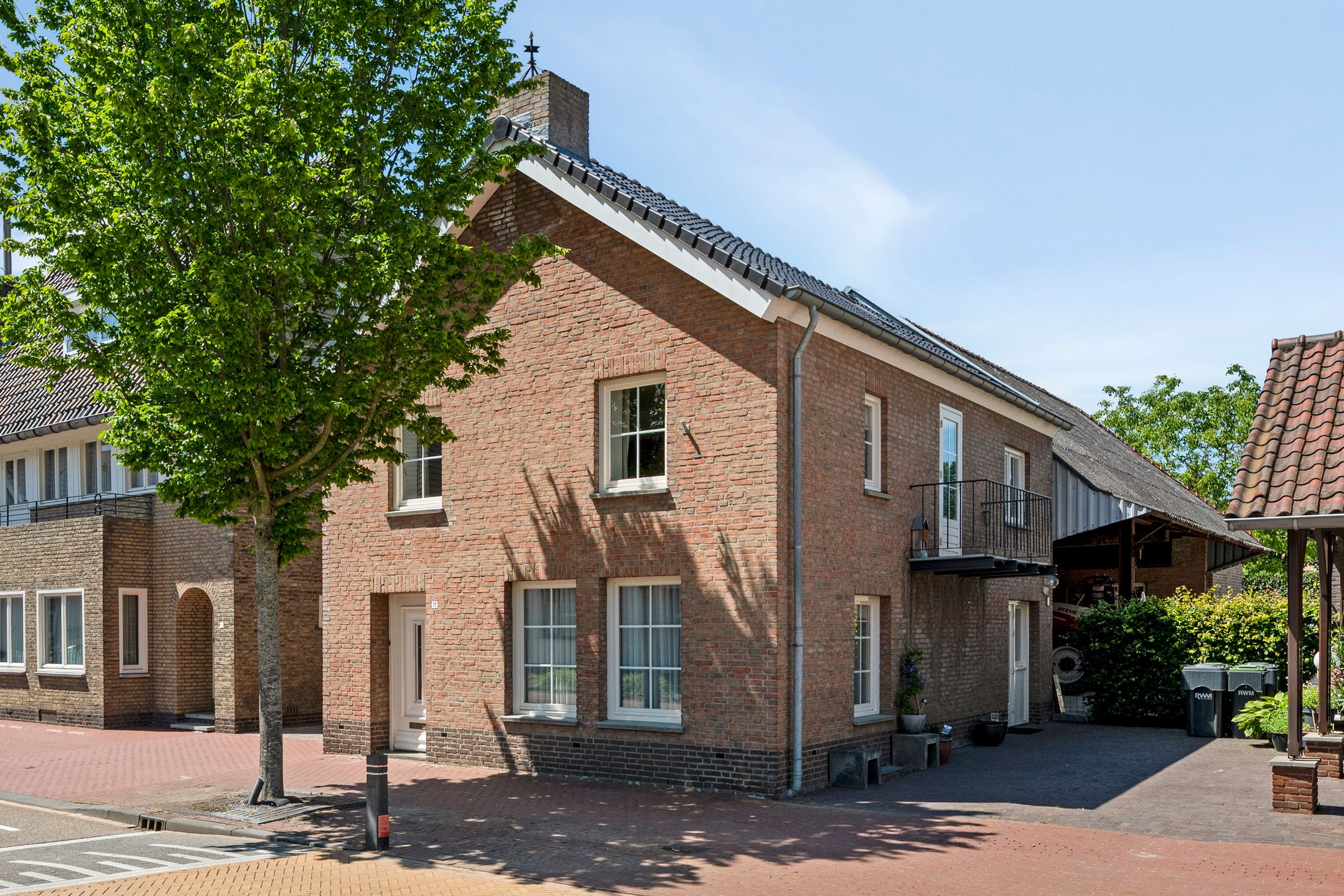 Foto van Kerkstraat 11, Born
