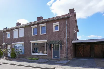 Foto van Achter de Hoven 10, Buchten