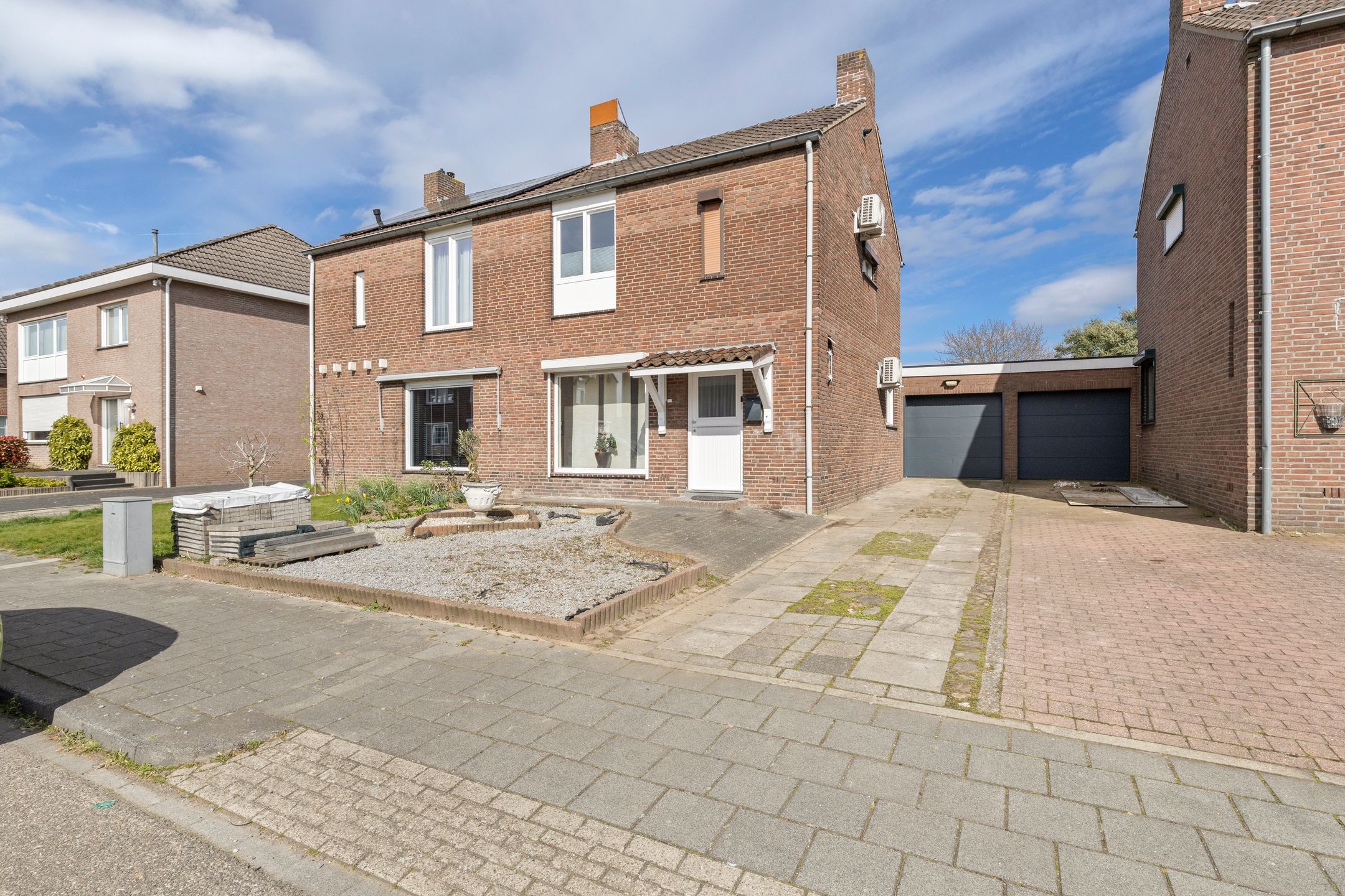 Foto van Achter de Hoven 57, Buchten
