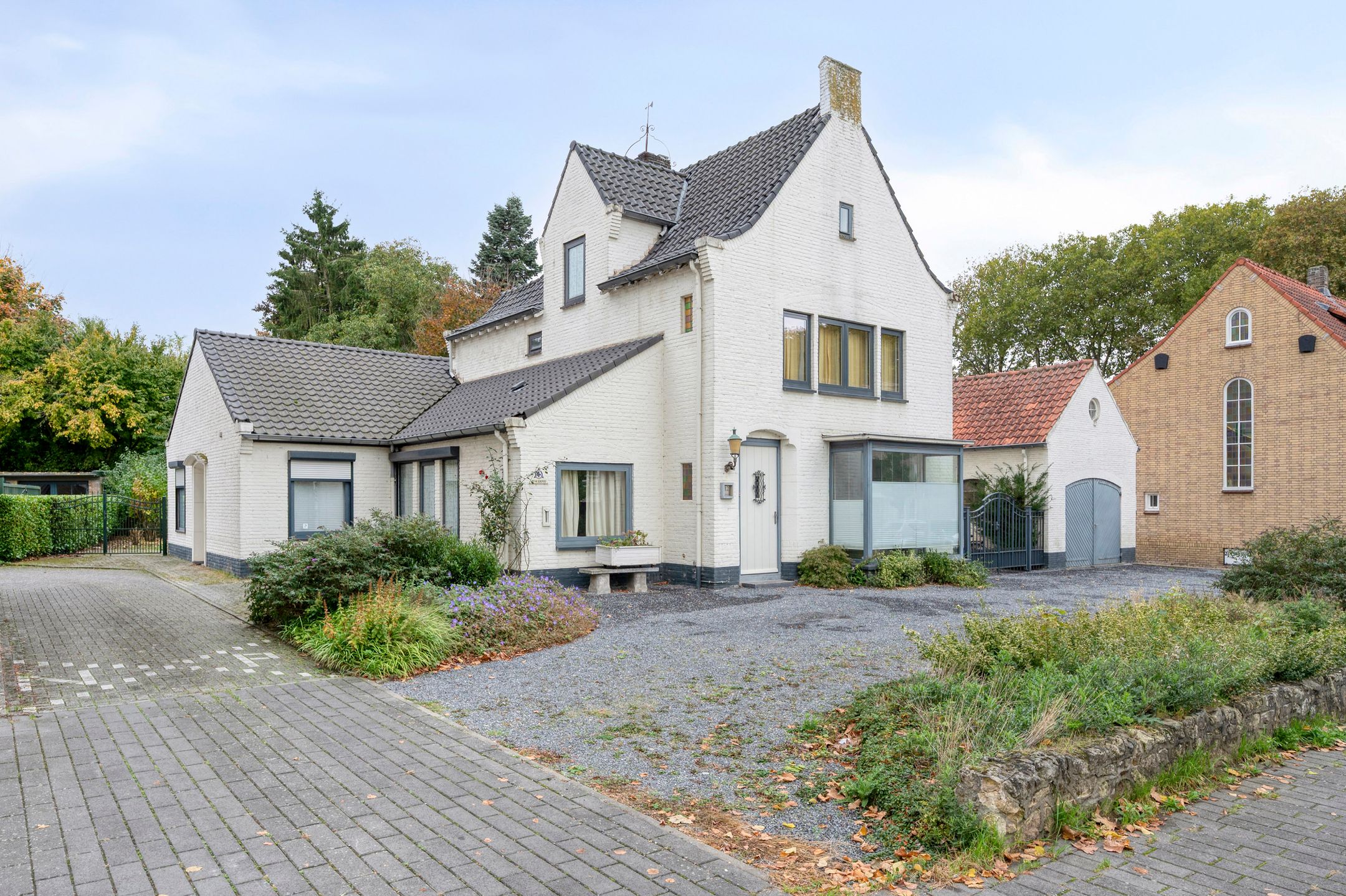 Foto van Bernhardstraat 12, Geleen
