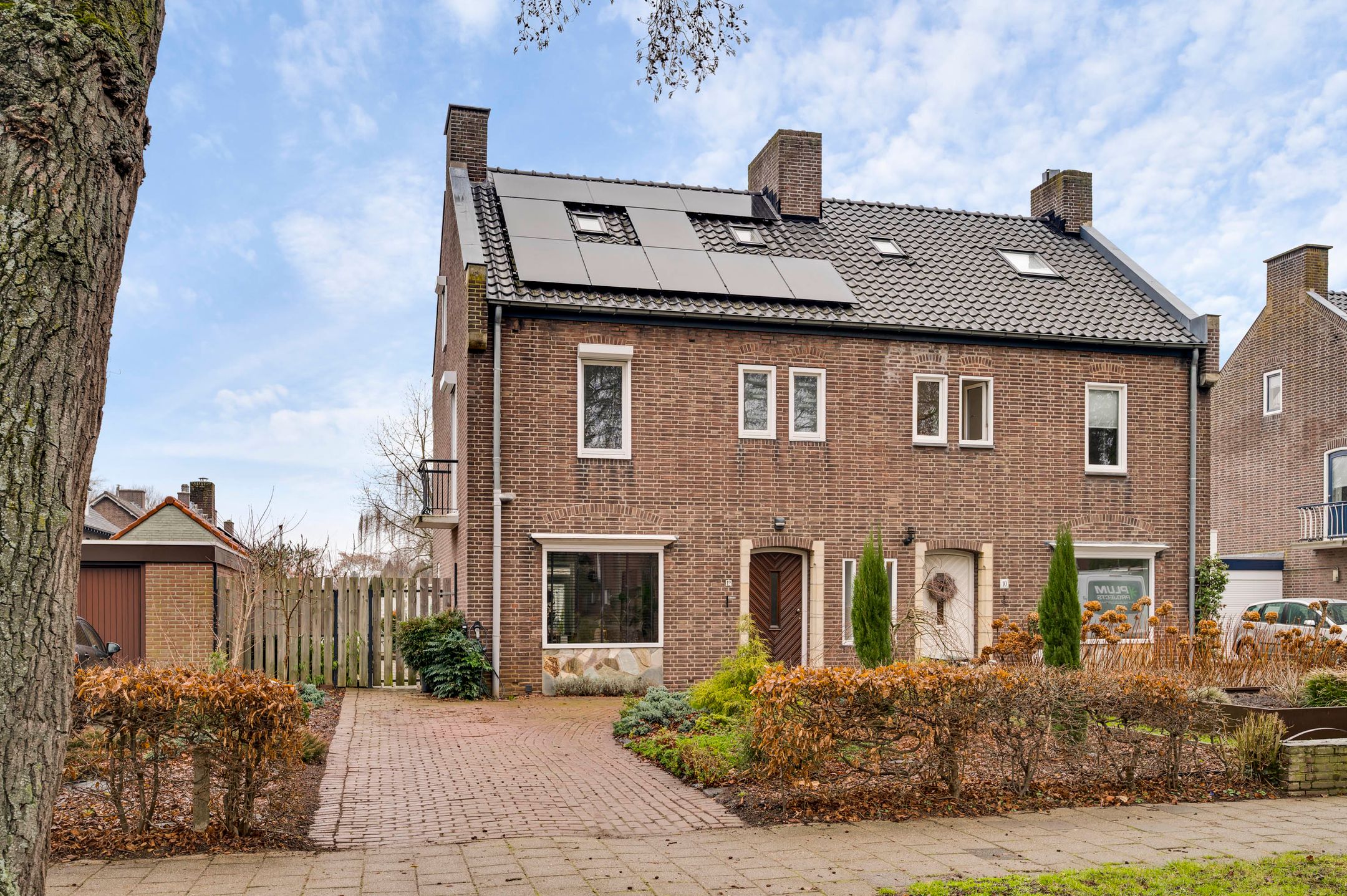 Foto van Dr. Poelslaan 12, Geleen
