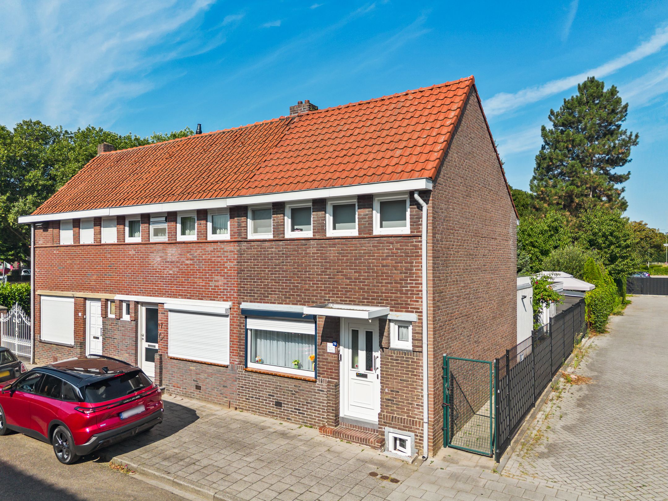 Foto van Surinamestraat 19, Geleen