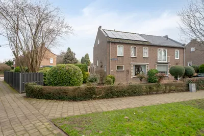 Foto van Meeuwenlaan 12, Geleen