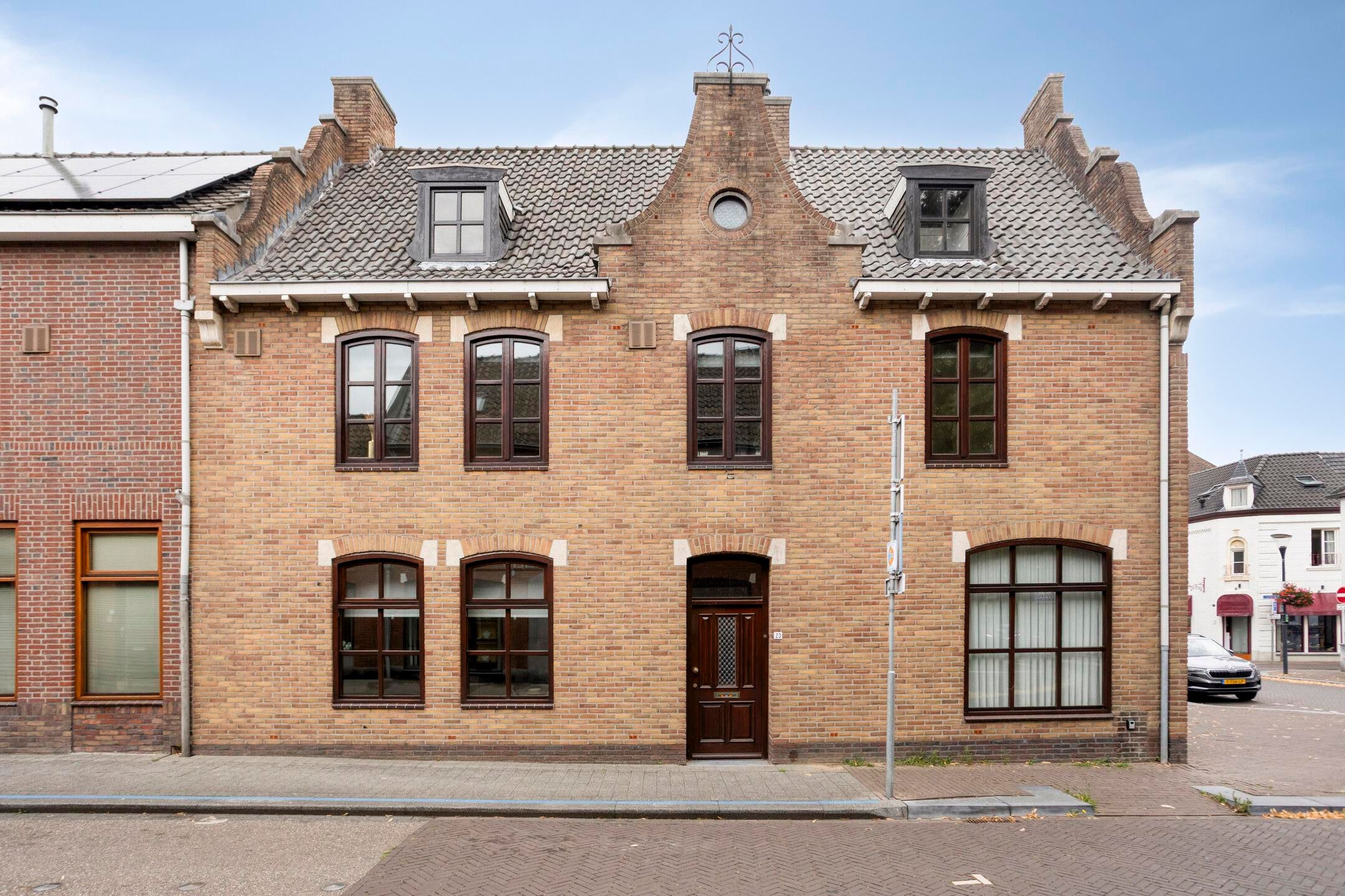 Foto van Markt 20, Beek (LI)