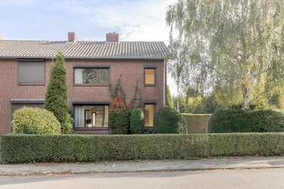 Foto van Adam Van Harenstraat 1, Maastricht