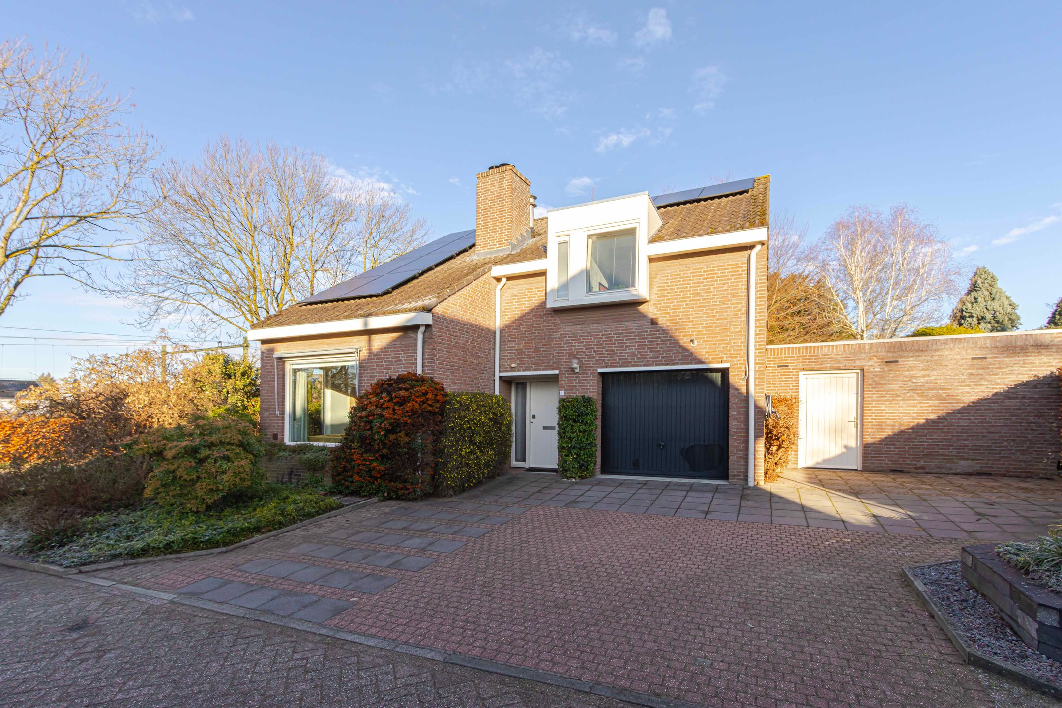 Foto van Oranjeplein 1, Bunde