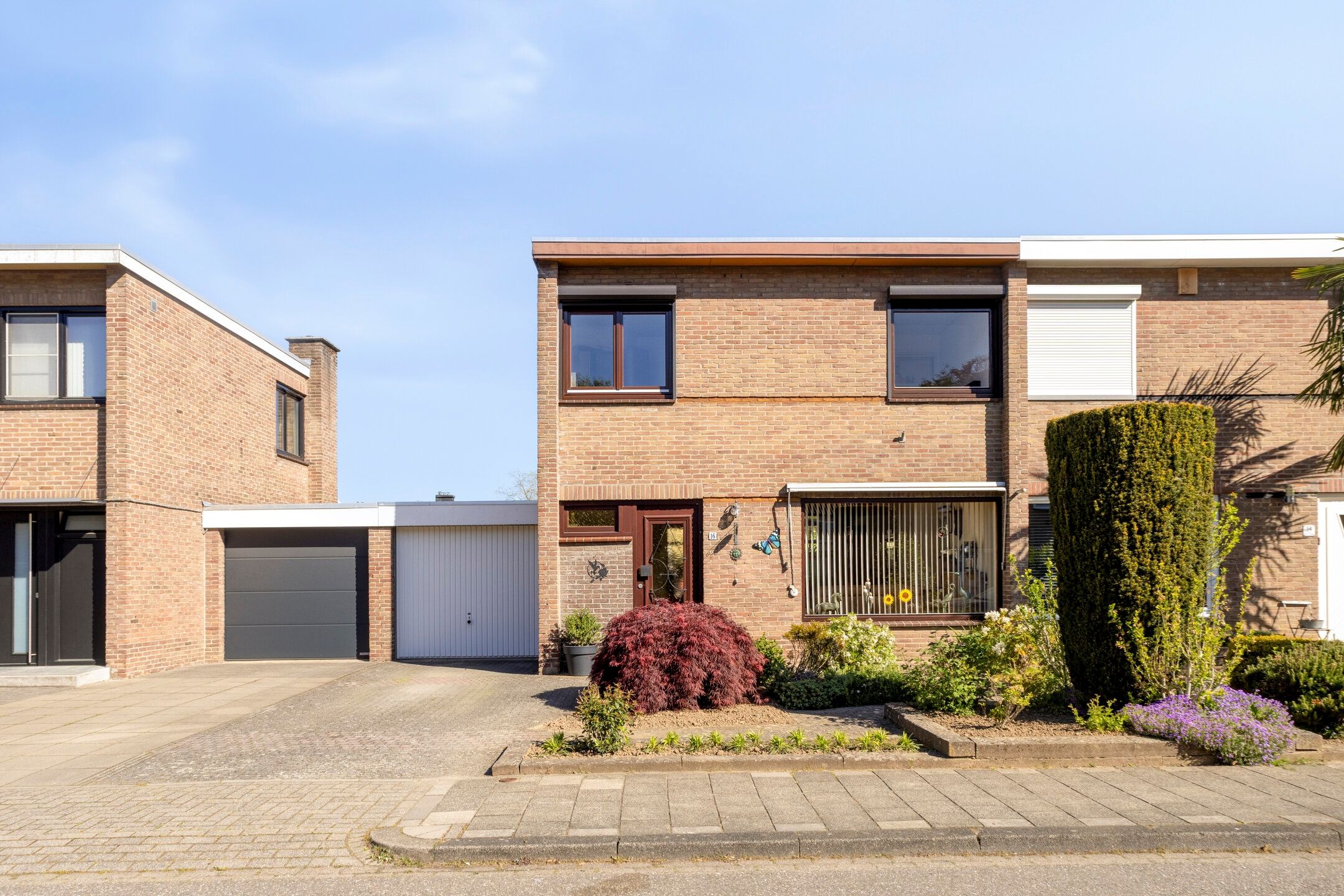 Foto van van Caldenborghstraat 16, Gronsveld