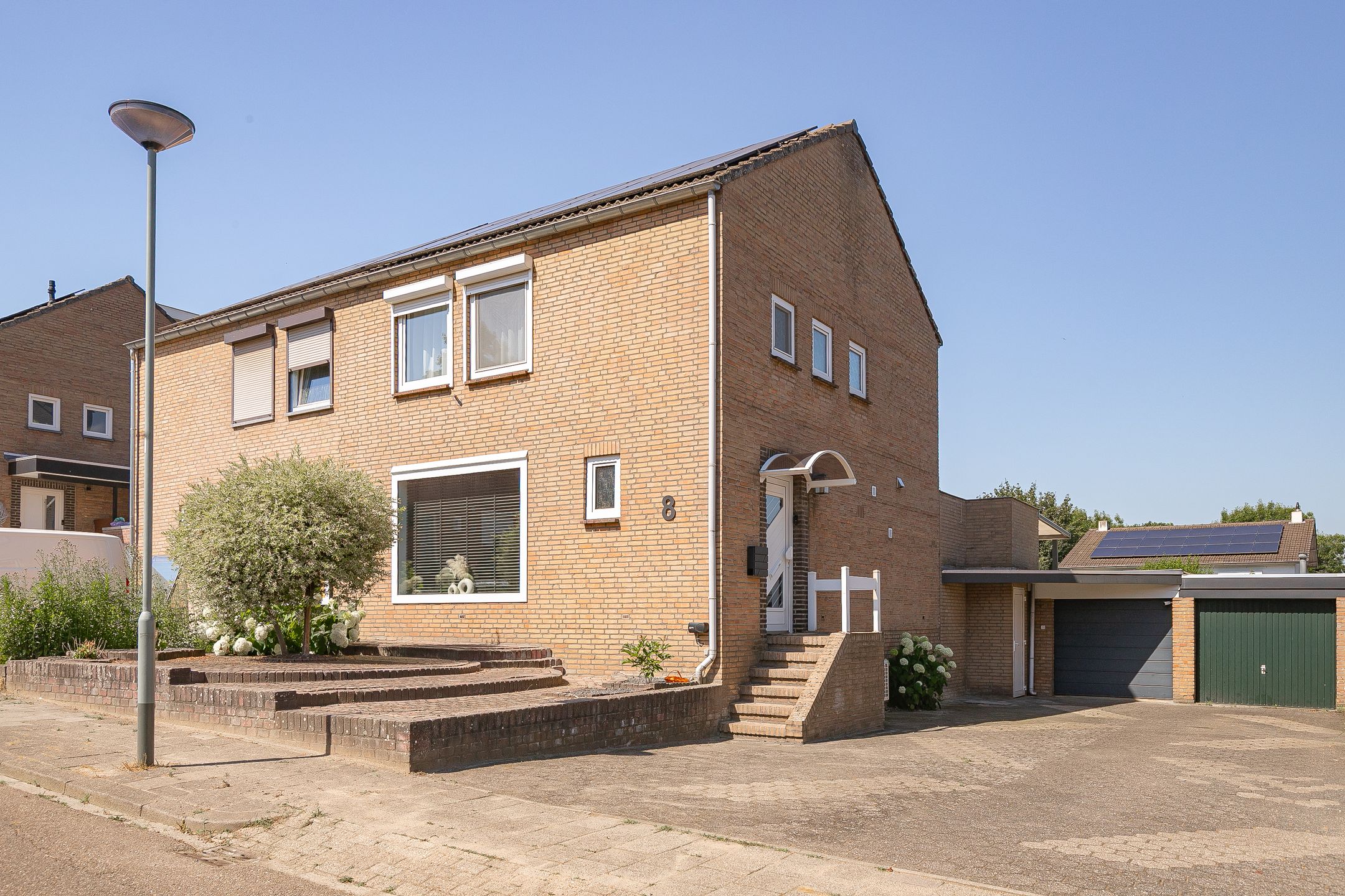 Foto van Vuursteenstraat 8, Gronsveld