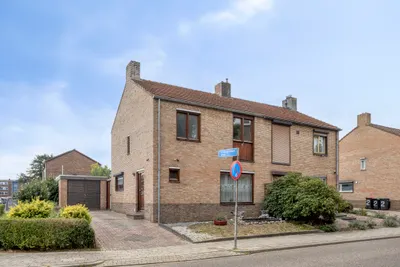 Foto van Dr. Marga Klompéstraat 2, Landgraaf