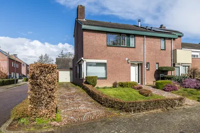 Foto van Mozartstraat 1, Oirsbeek