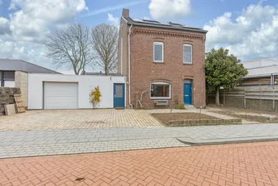 Foto van van Gronsveldstraat 8, Kerkrade