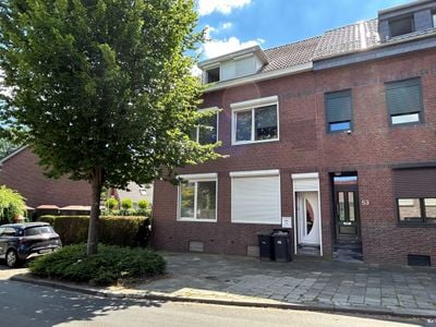 Foto van Haanraderstraat 51, Kerkrade Half