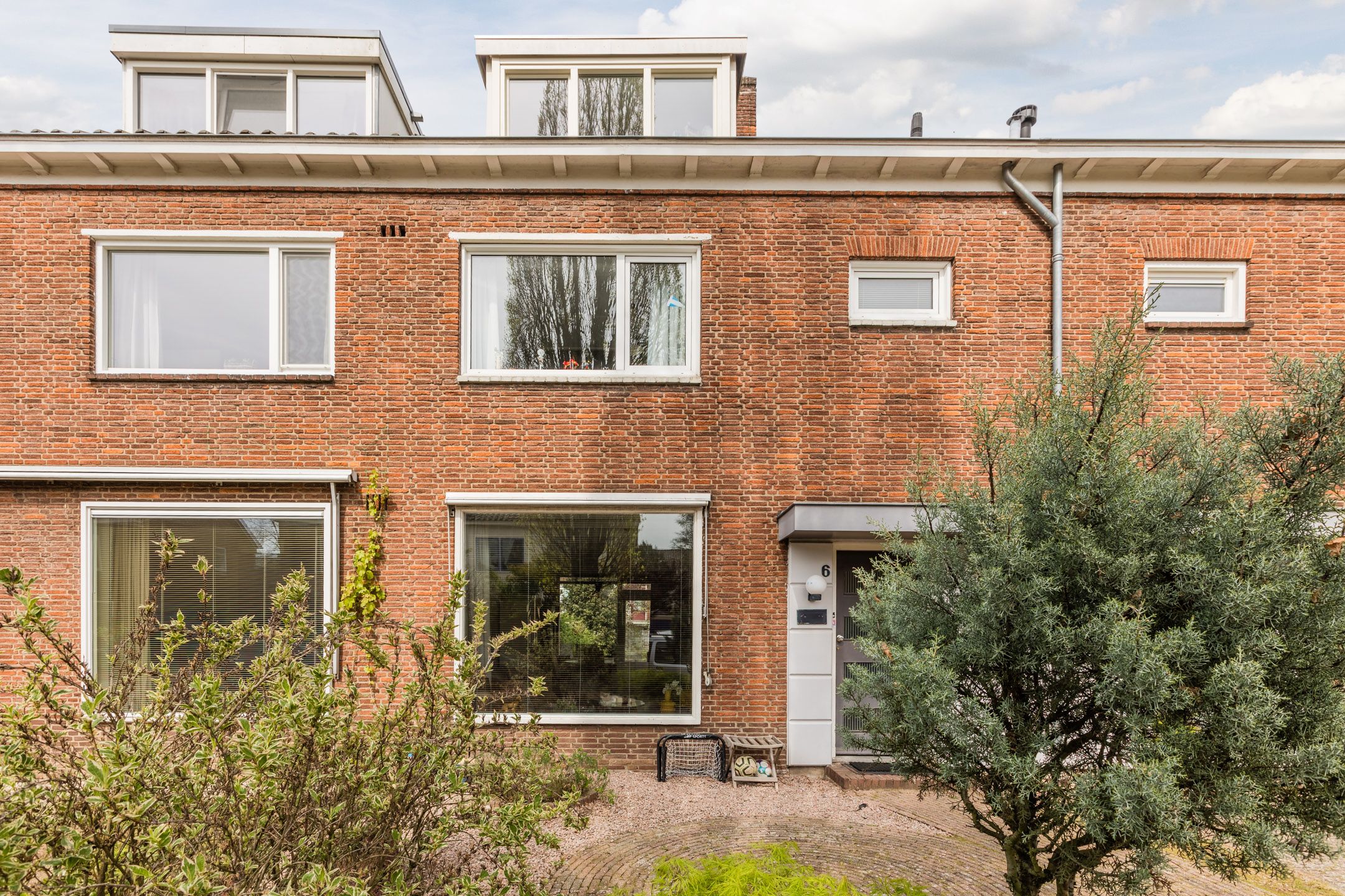 Foto van Professor van der Grintenstraat 6, Nijmegen