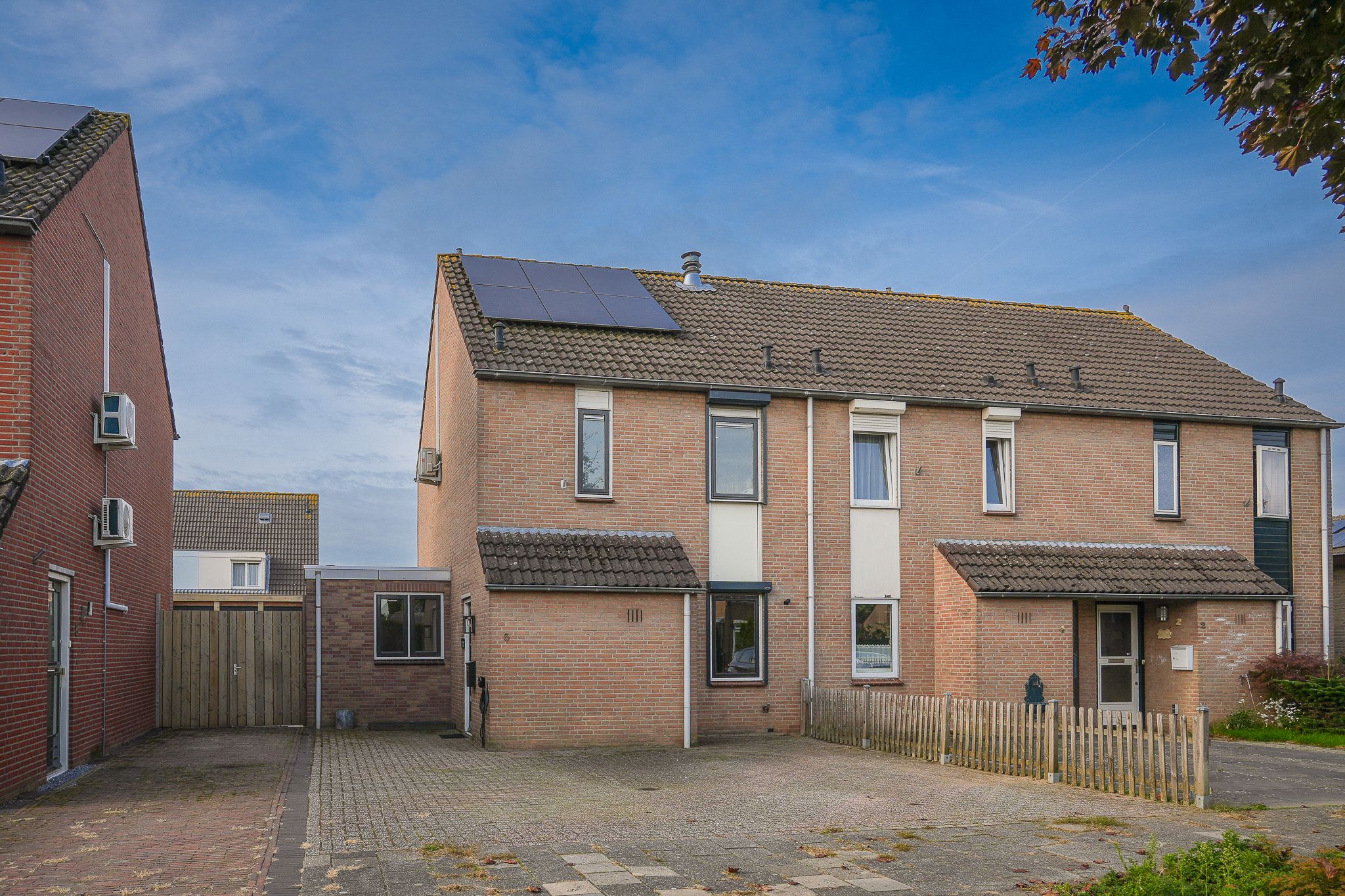 Foto van Dr. Willem Dreesstraat 6, Heerewaarden