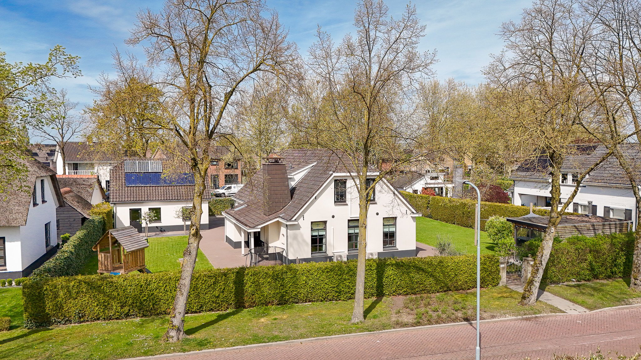 Foto van Middendam 12, Alphen (GE)