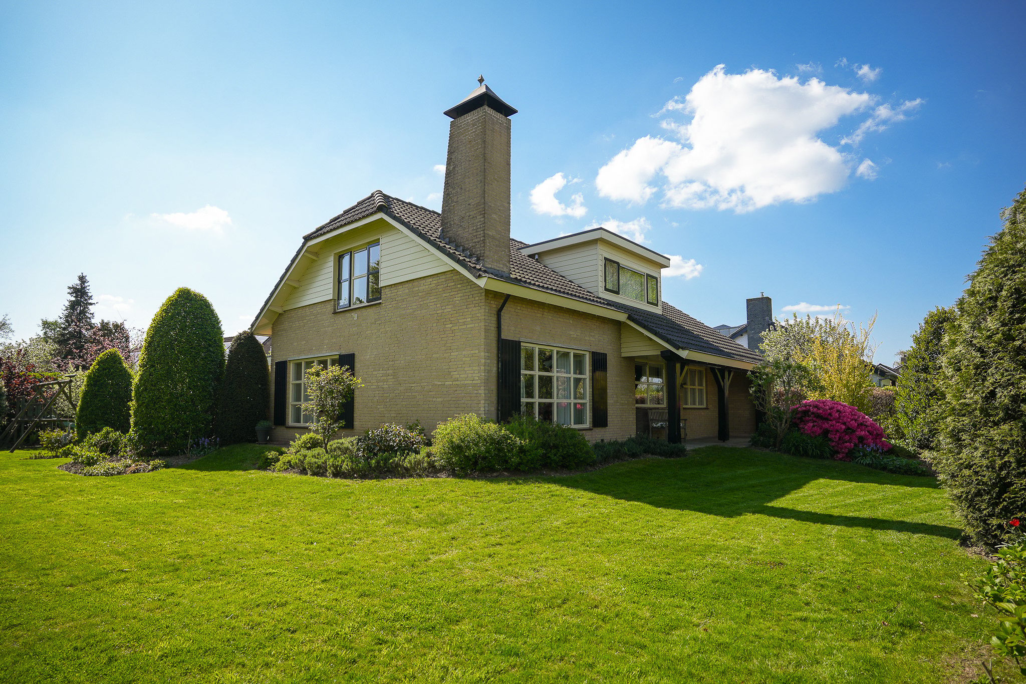 Foto van Lindenlaan 1, Alphen (GE)
