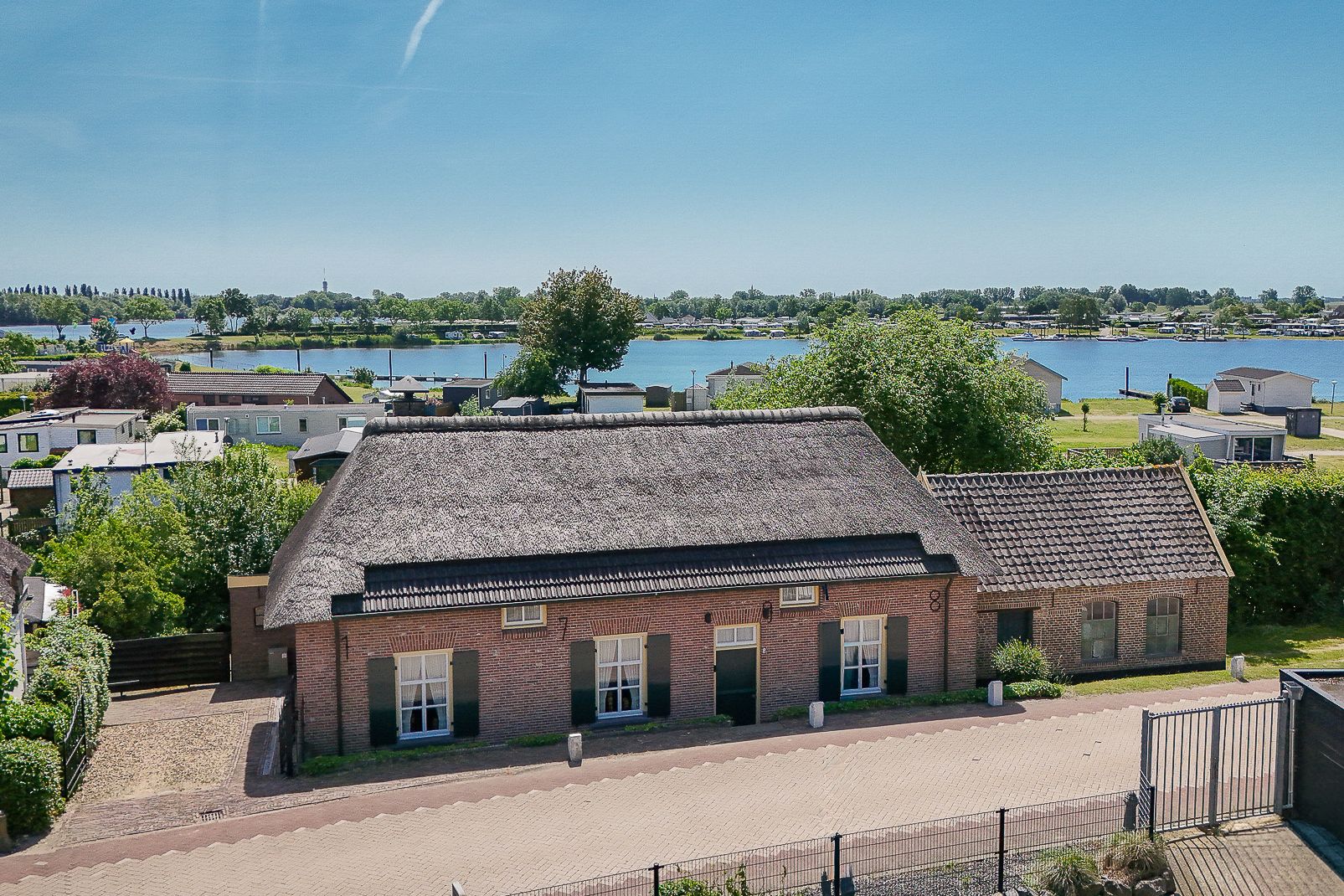 Foto van Blauwe Sluis 5, Appeltern